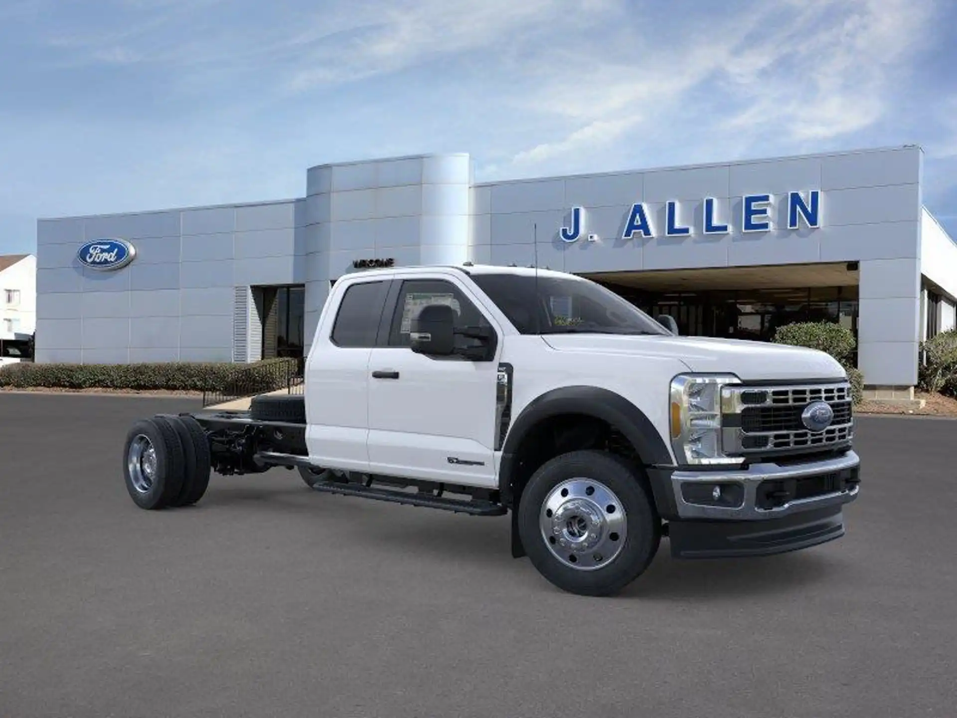2026 Ford F-550 XLT 4x4 SuperCab 192-In DRW's photo