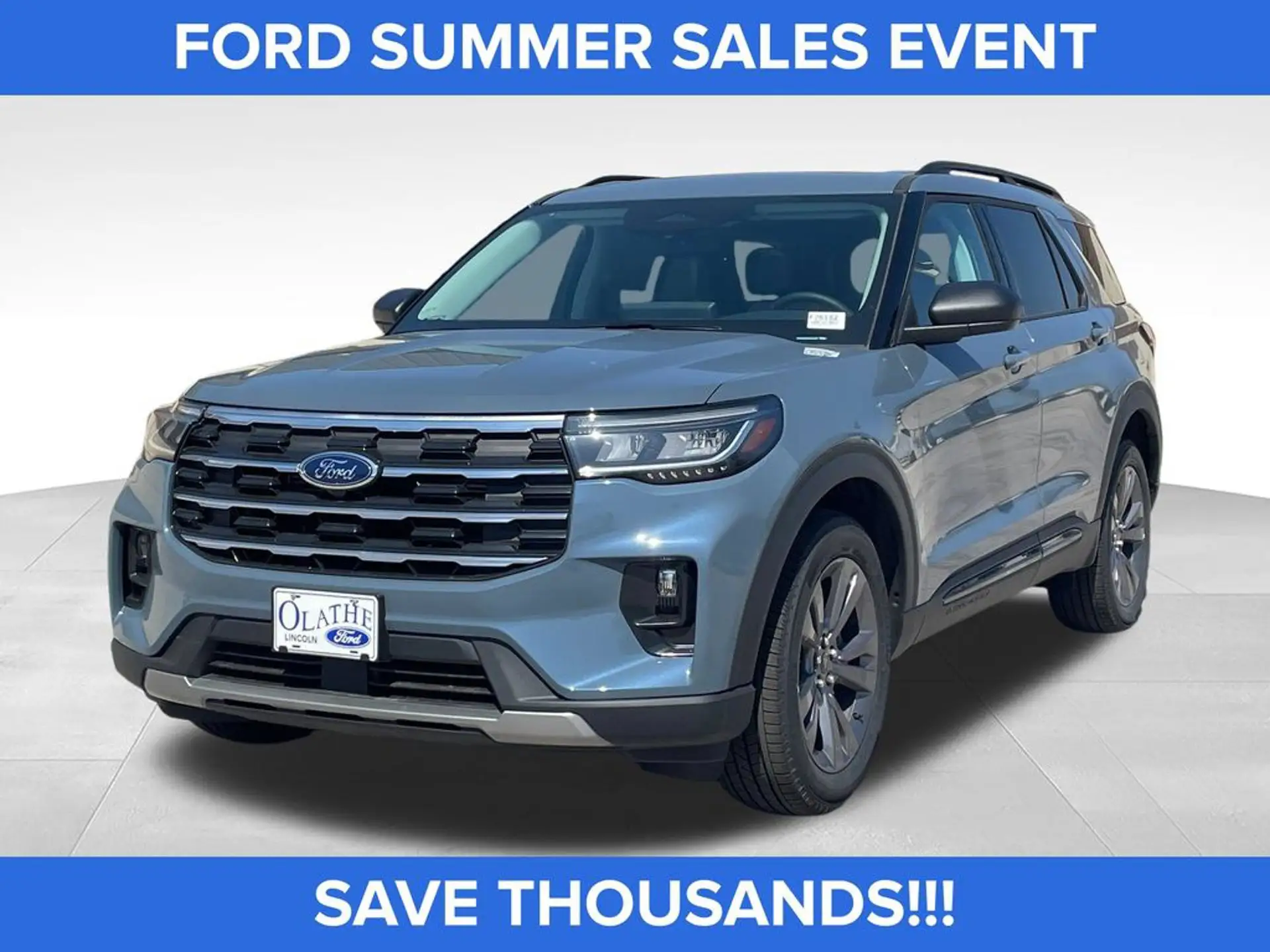 2026 Ford Explorer Active 4WD photo 1