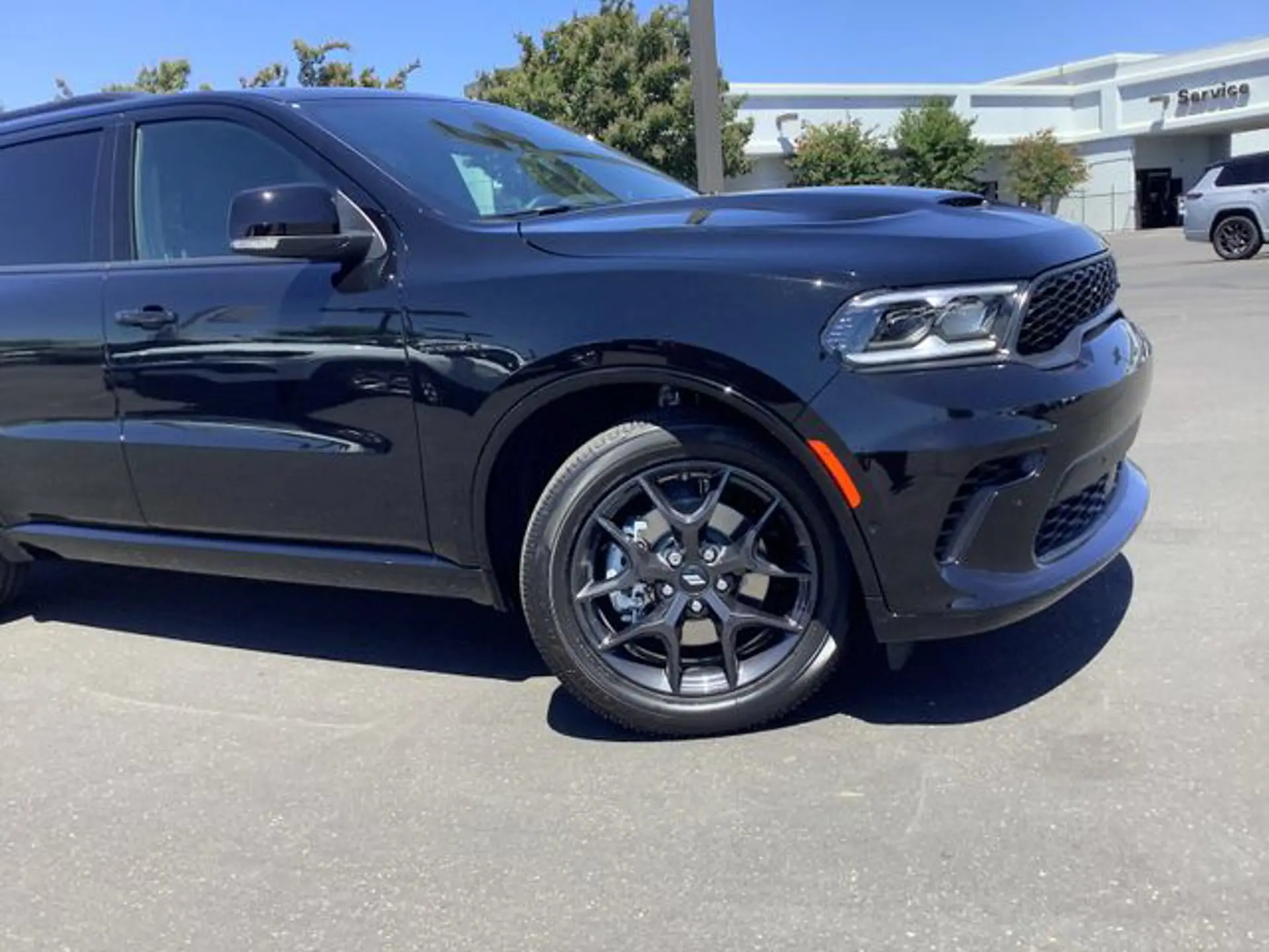 2026 Dodge Durango GT HEMI Plus V8 AWD photo 3