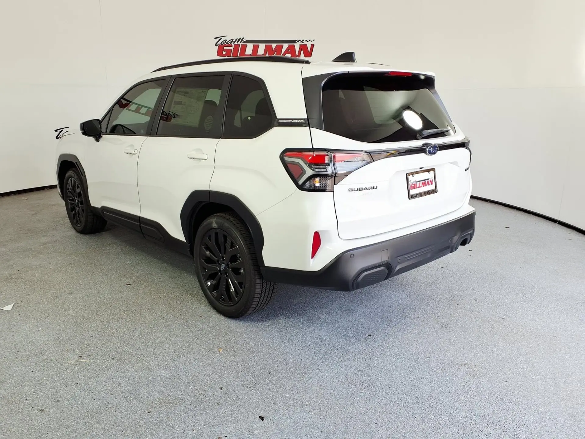 2026 Subaru Forester undefined photo 3