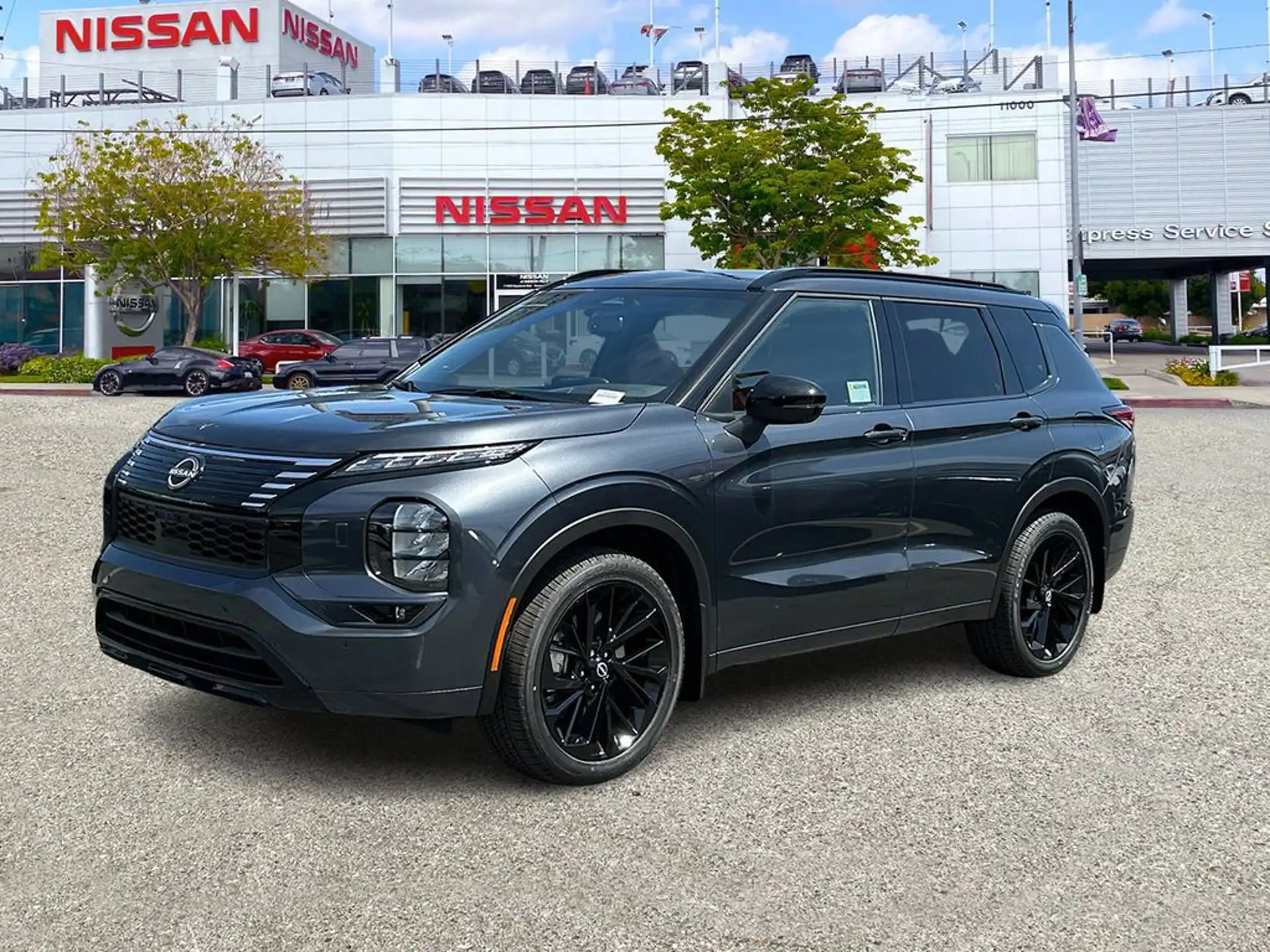 2026 Nissan Rogue Platinum AWD's photo
