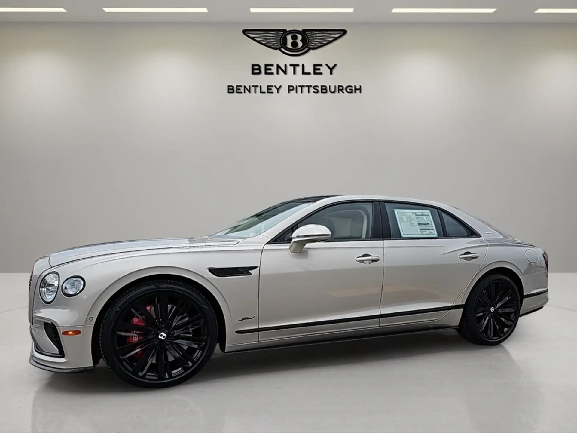 2025 Bentley Flying Spur Speed's photo