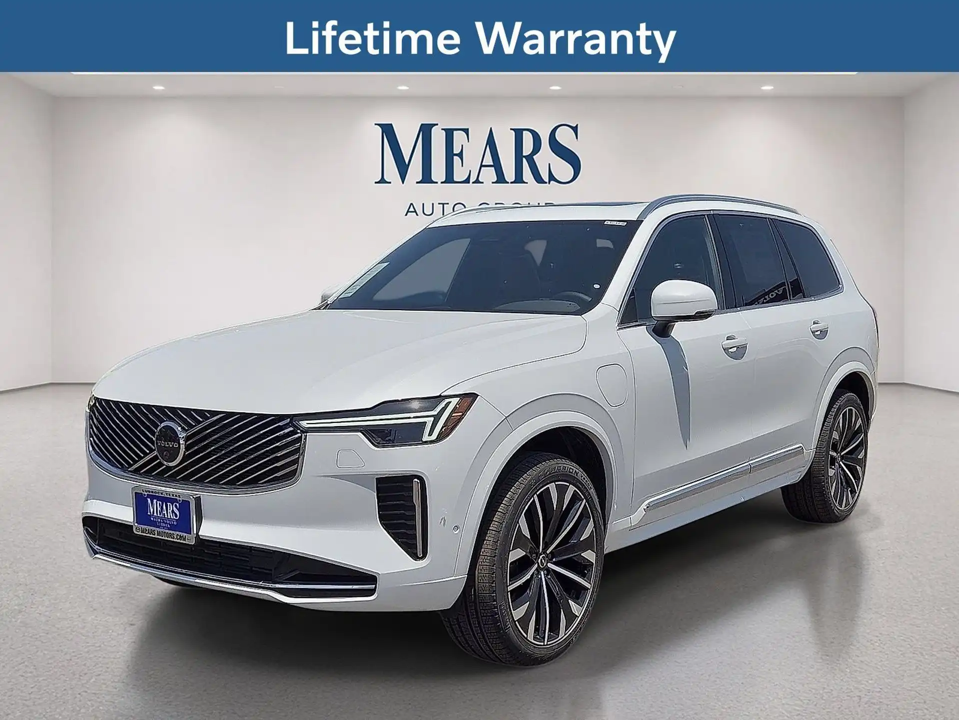 2026 Volvo XC90 T8 Recharge Plus Bright 7-Seat 4WD's photo
