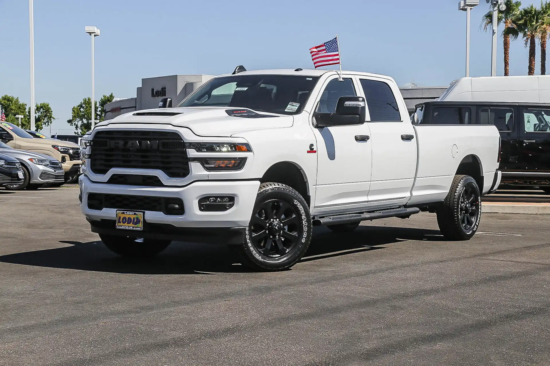 2026 RAM 2500 Tradesman/Black Express 4X4 Crew Cab LWB's photo