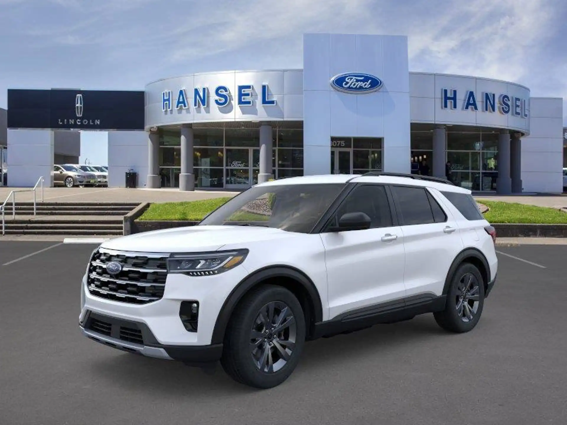 2026 Ford Explorer Active 4WD's photo
