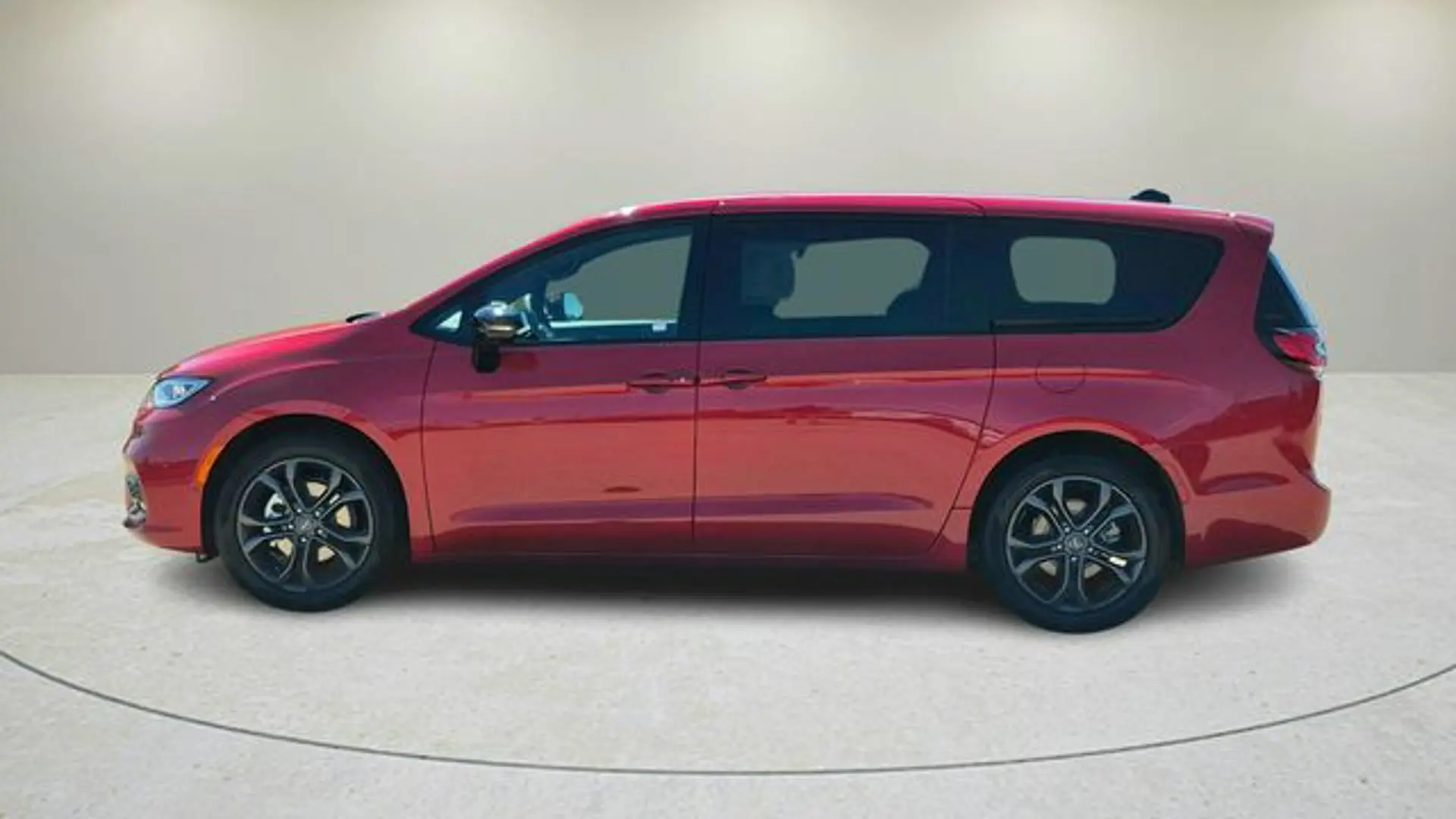 2026 Chrysler Pacifica Select photo 4