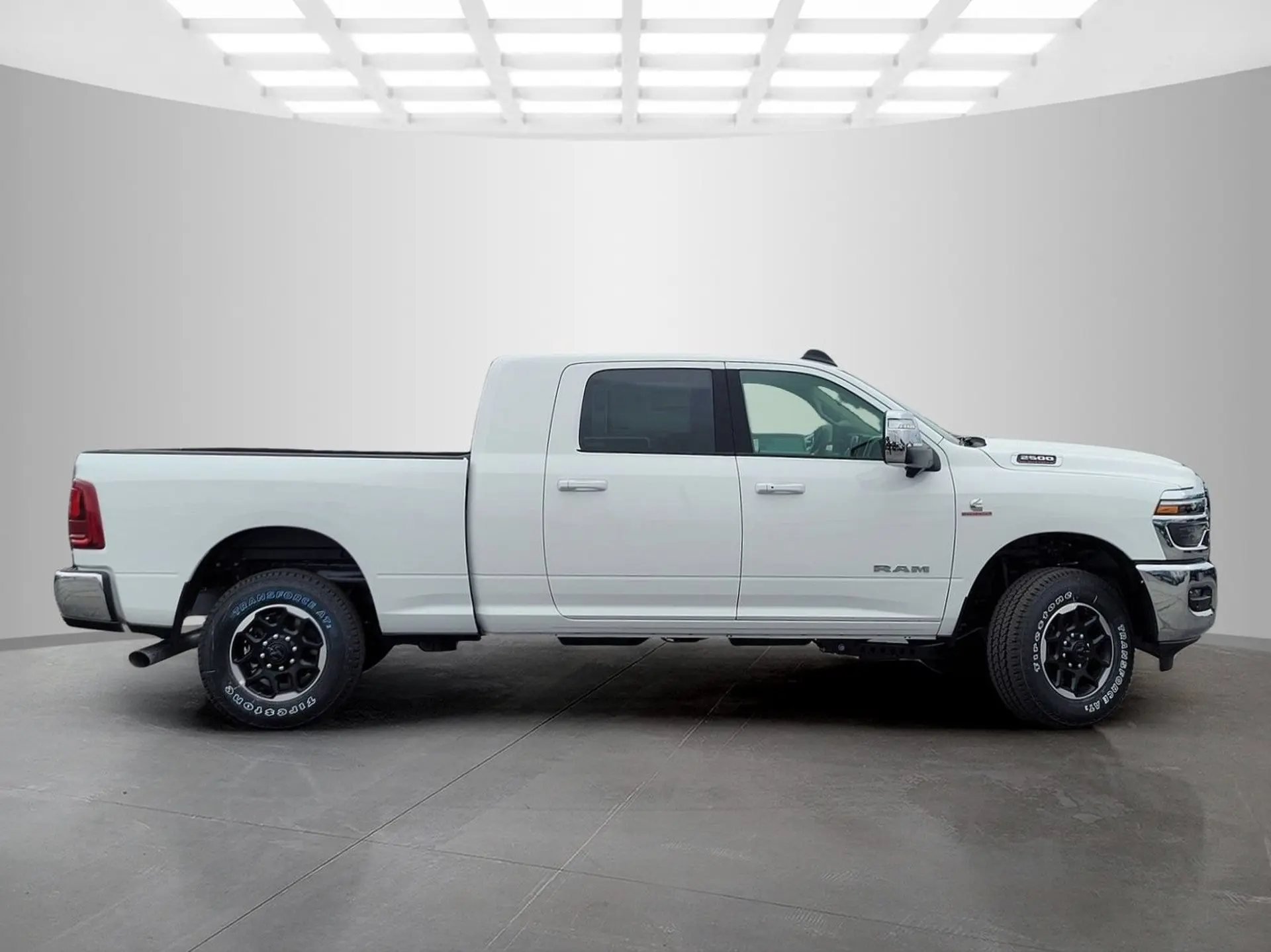 2026 RAM 2500 Laramie 4X4 Mega Cab photo 3