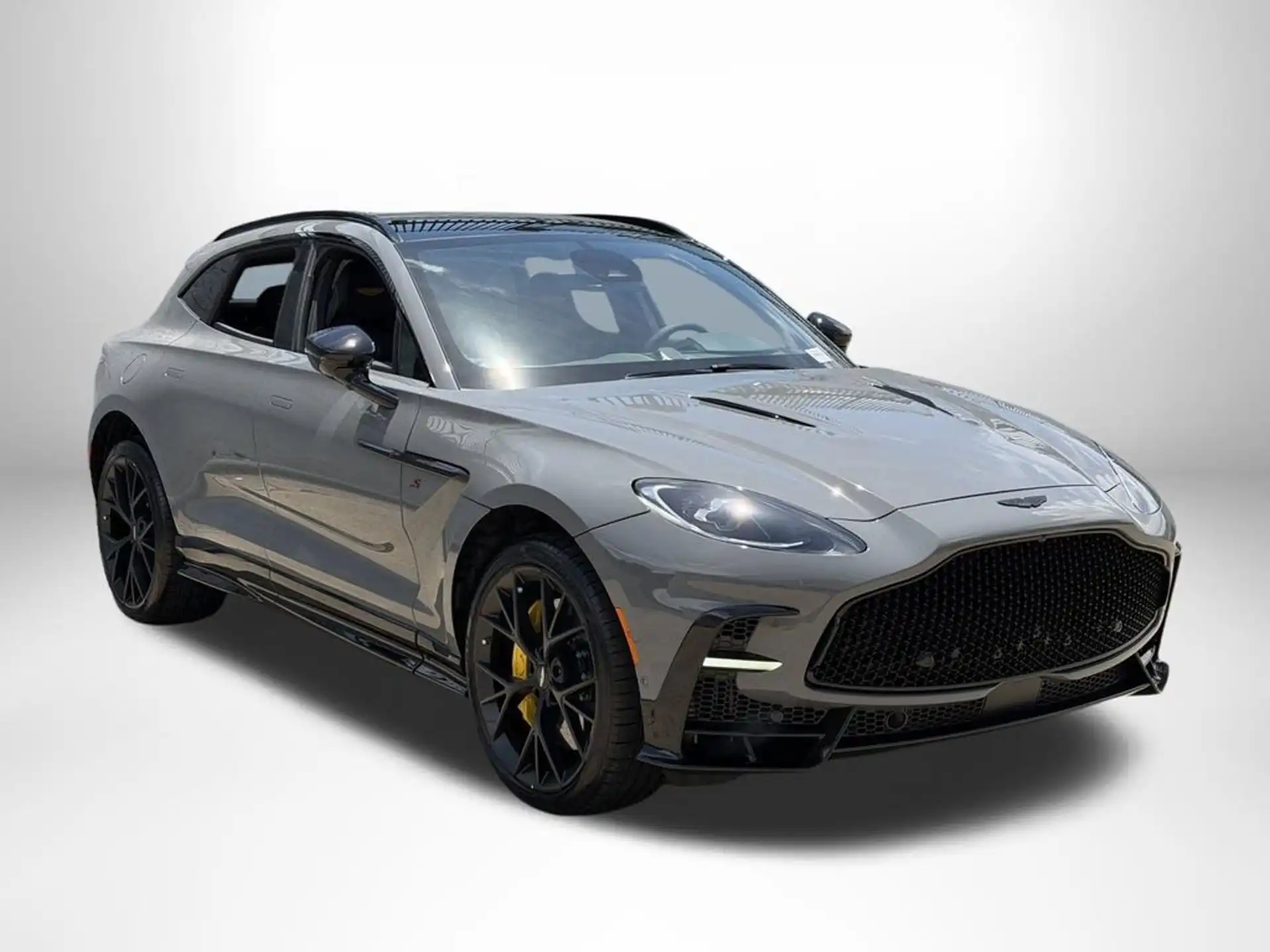2026 Aston Martin DBX 4.0 V8 S AWD's photo
