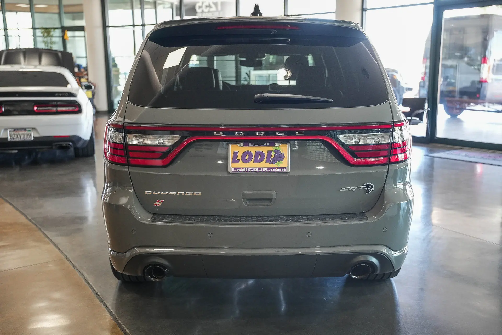 2026 Dodge Durango SRT Hellcat Jailbreak AWD photo 3