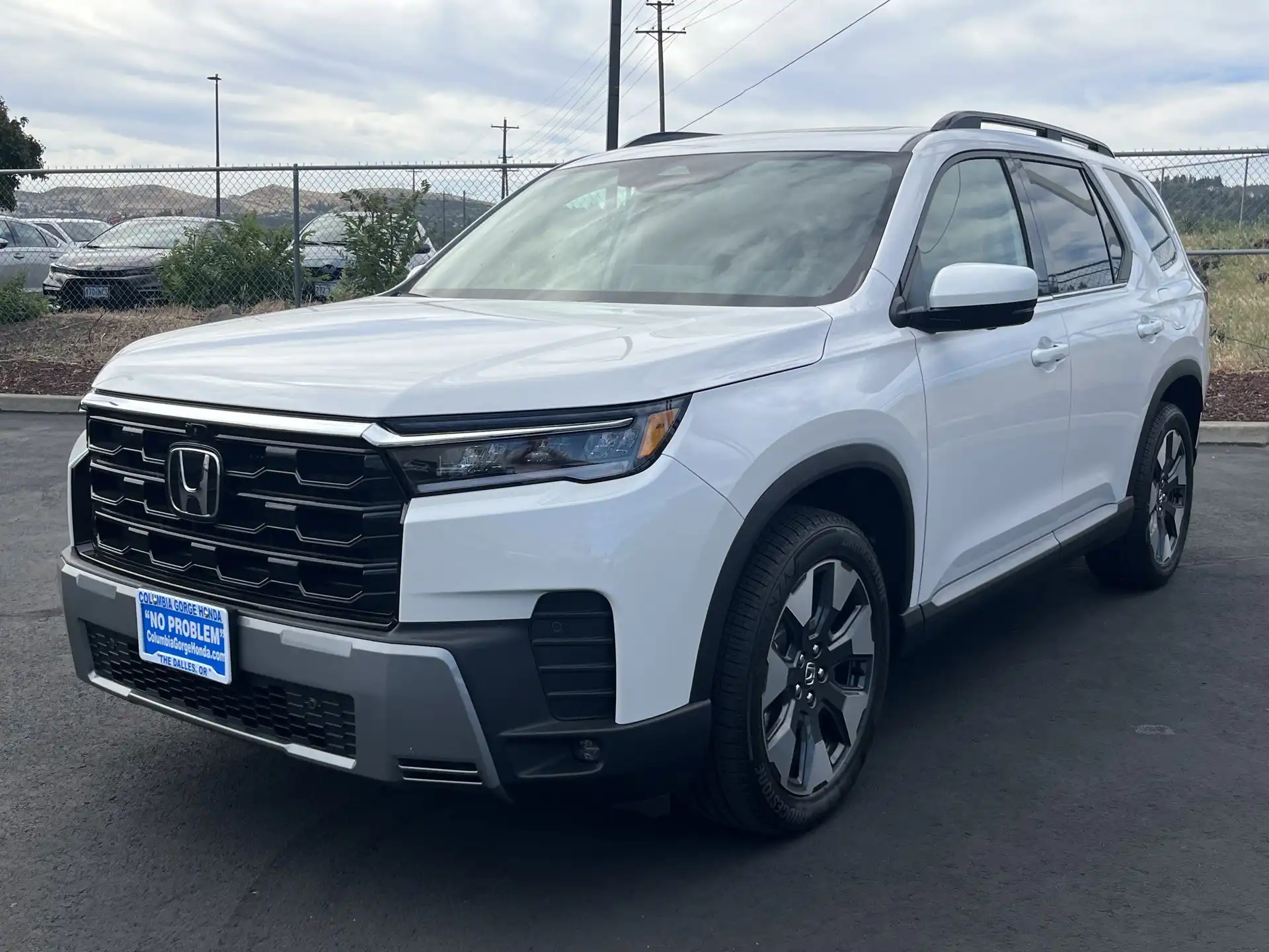 2026 Honda Pilot Touring AWD's photo