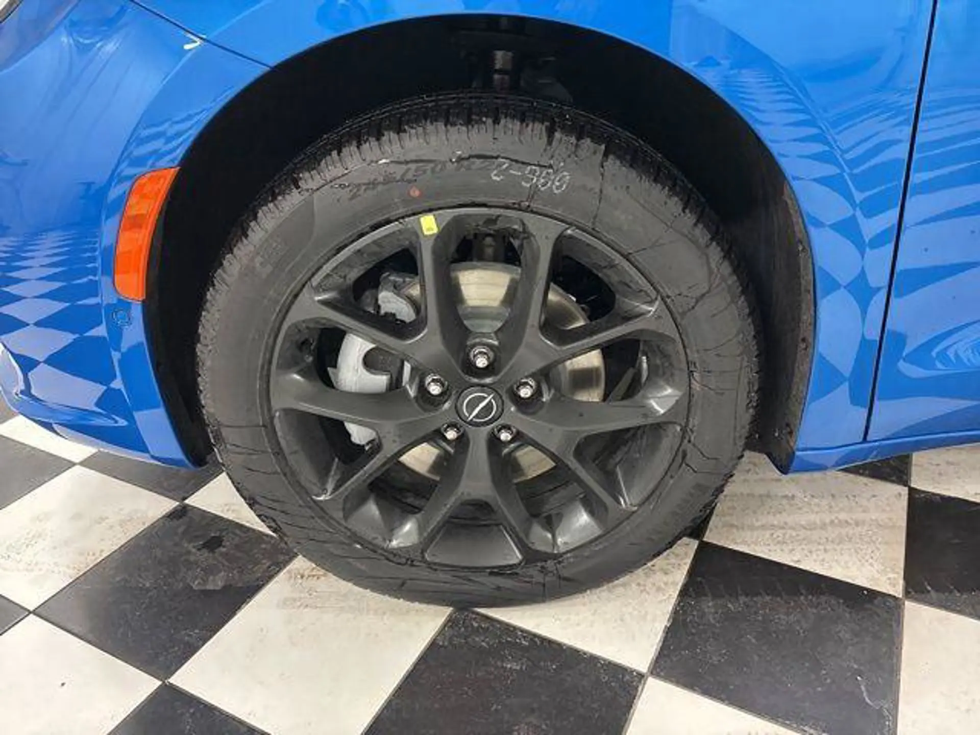 2026 Chrysler Pacifica Select AWD photo 5