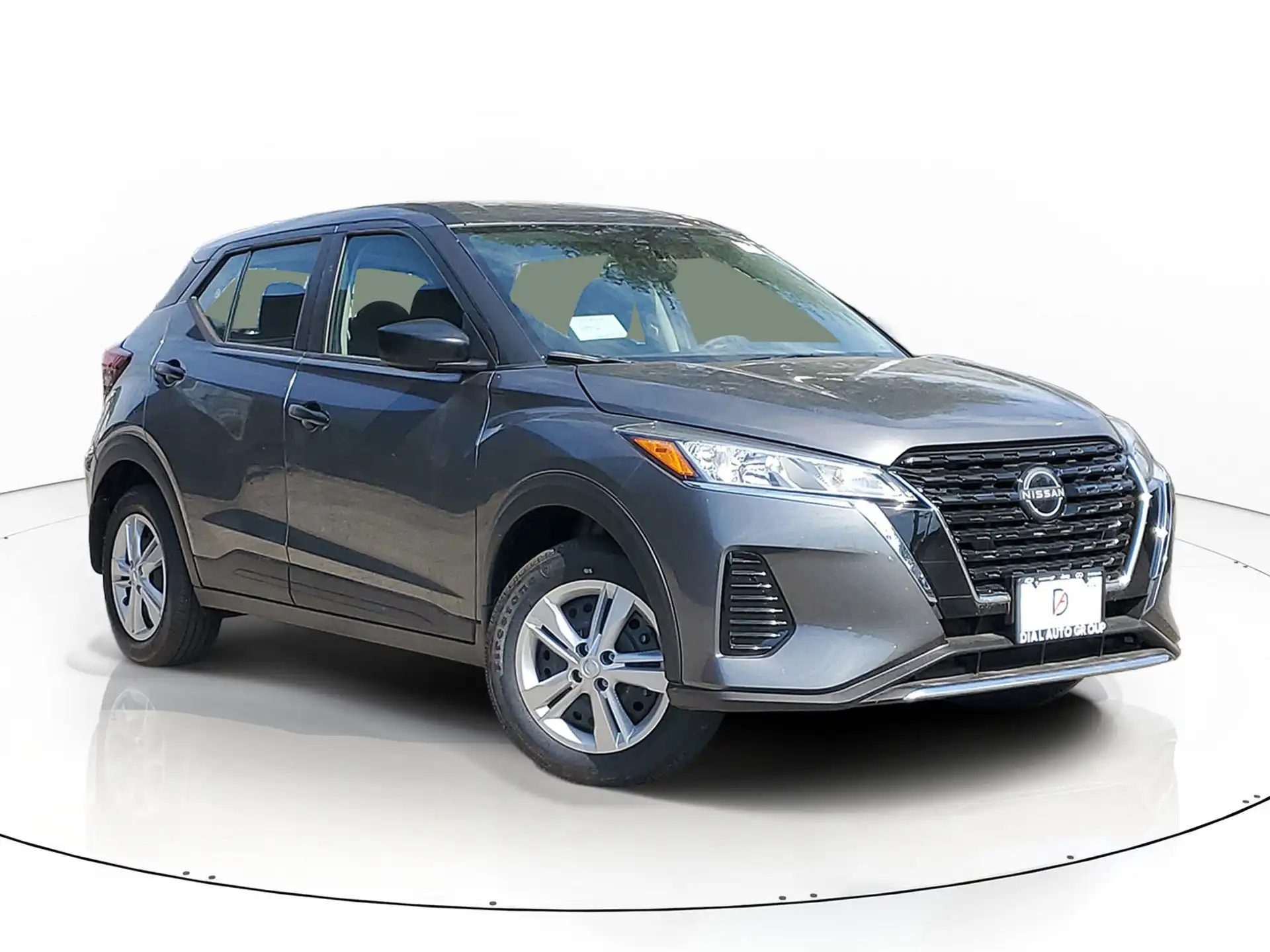 2025 Nissan Kicks Play 1.6 FWD's photo