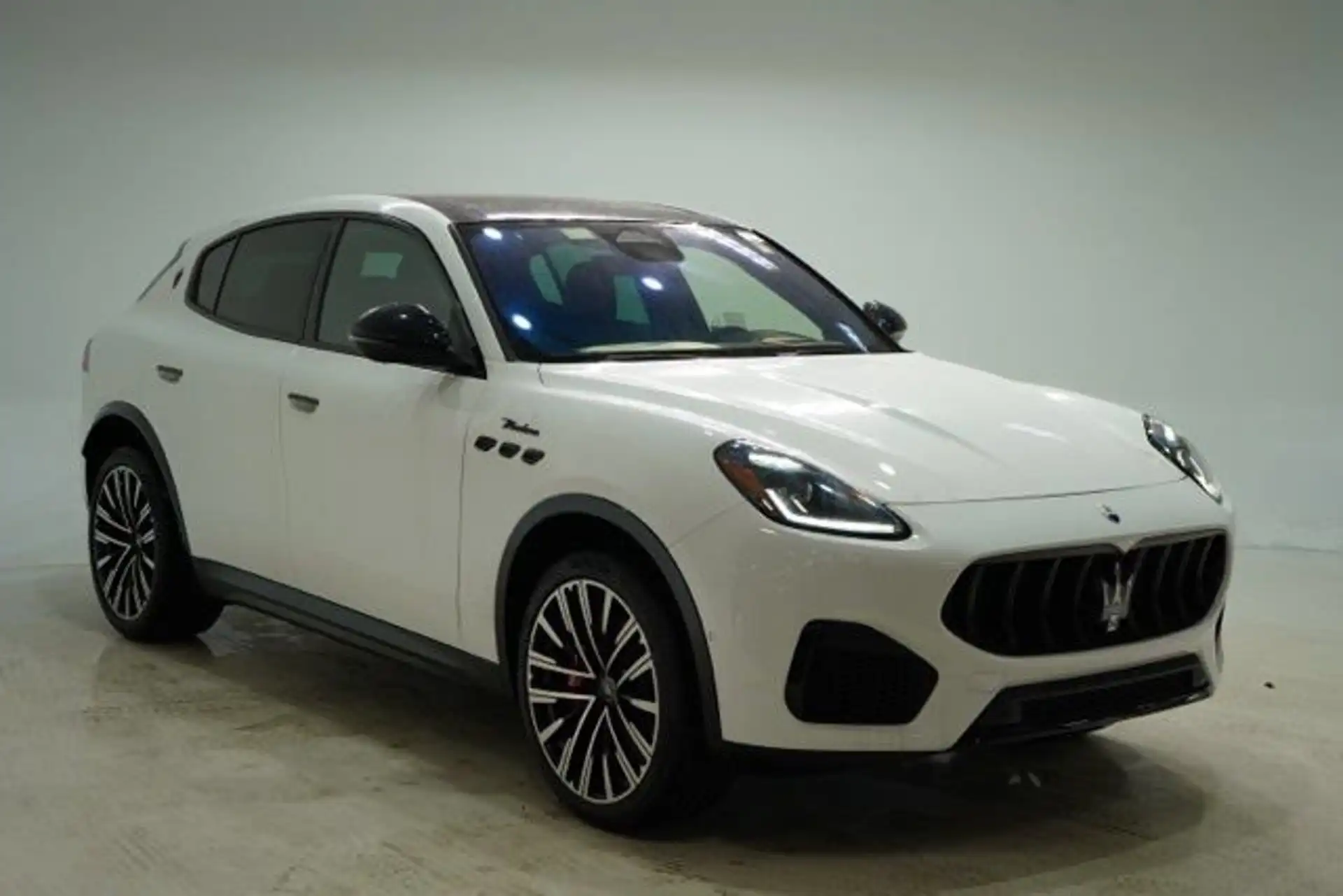 2025 Maserati Grecale 2.0 MHEV MODENA AUTO 4WD's photo