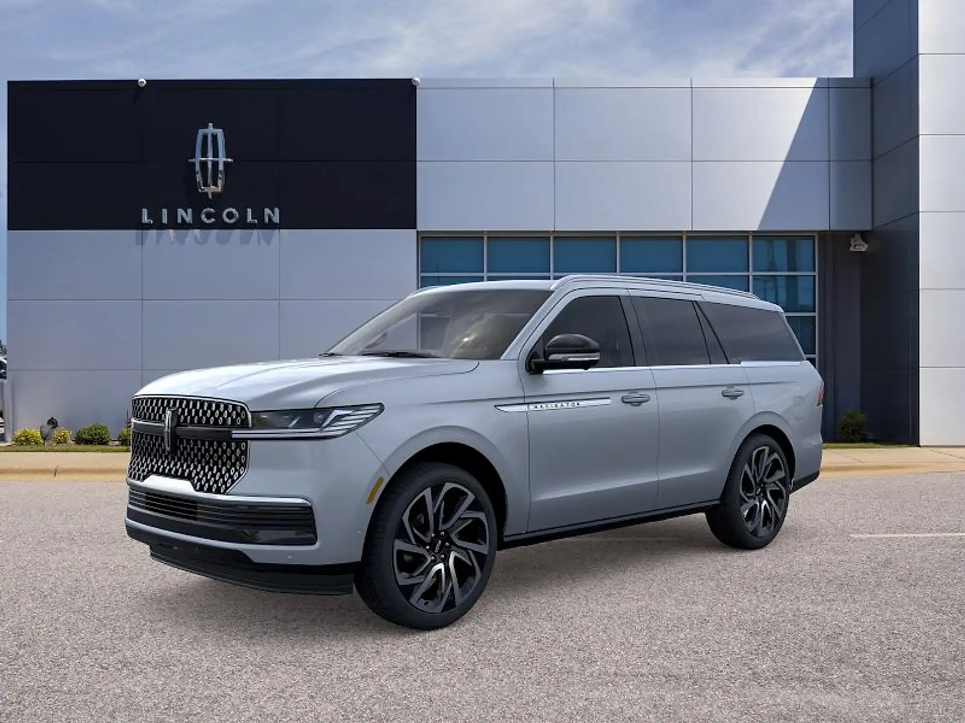 2026 Lincoln Navigator Reserve 4WD's photo