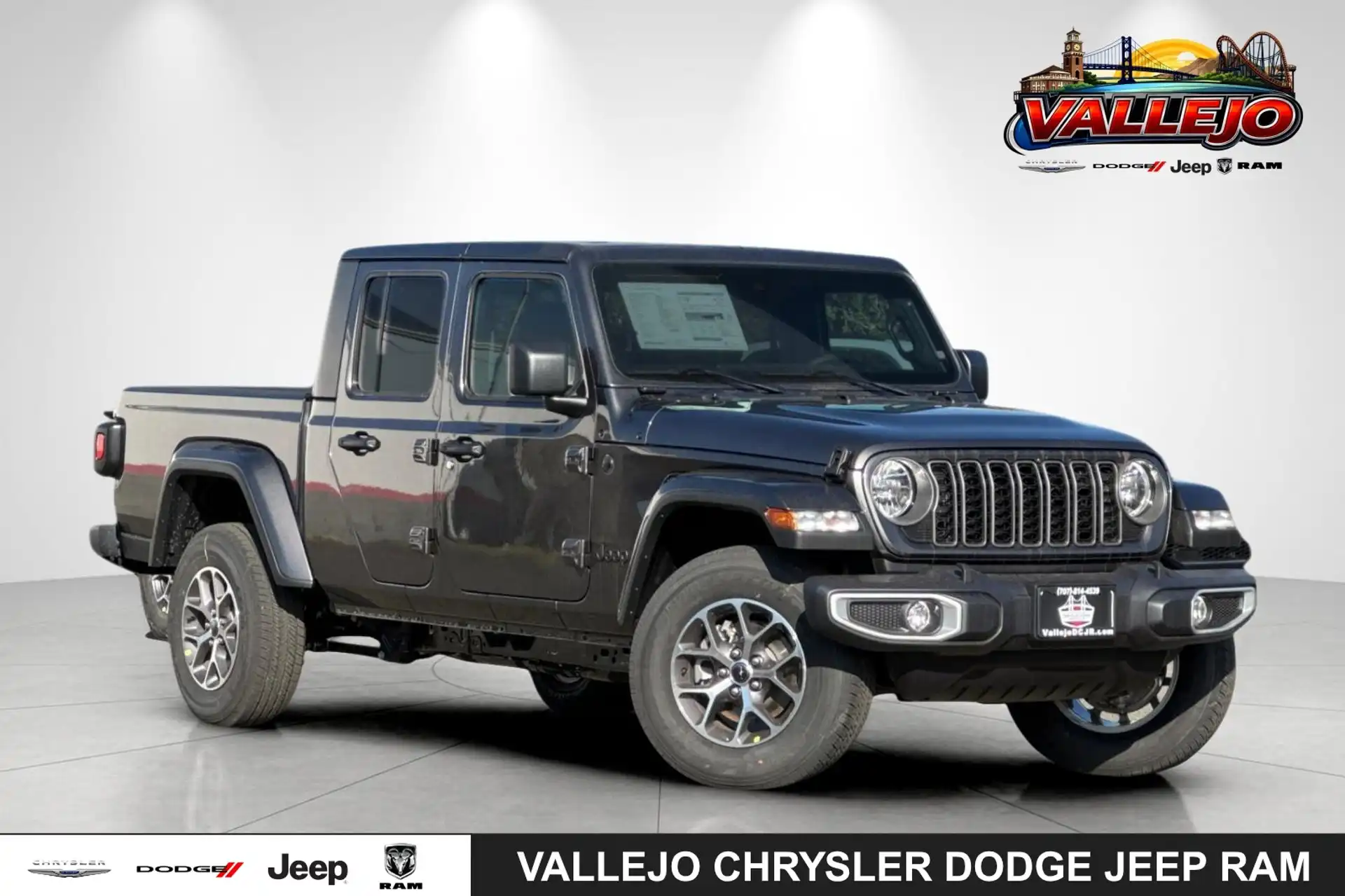 2025 Jeep Gladiator Sport S Auto's photo