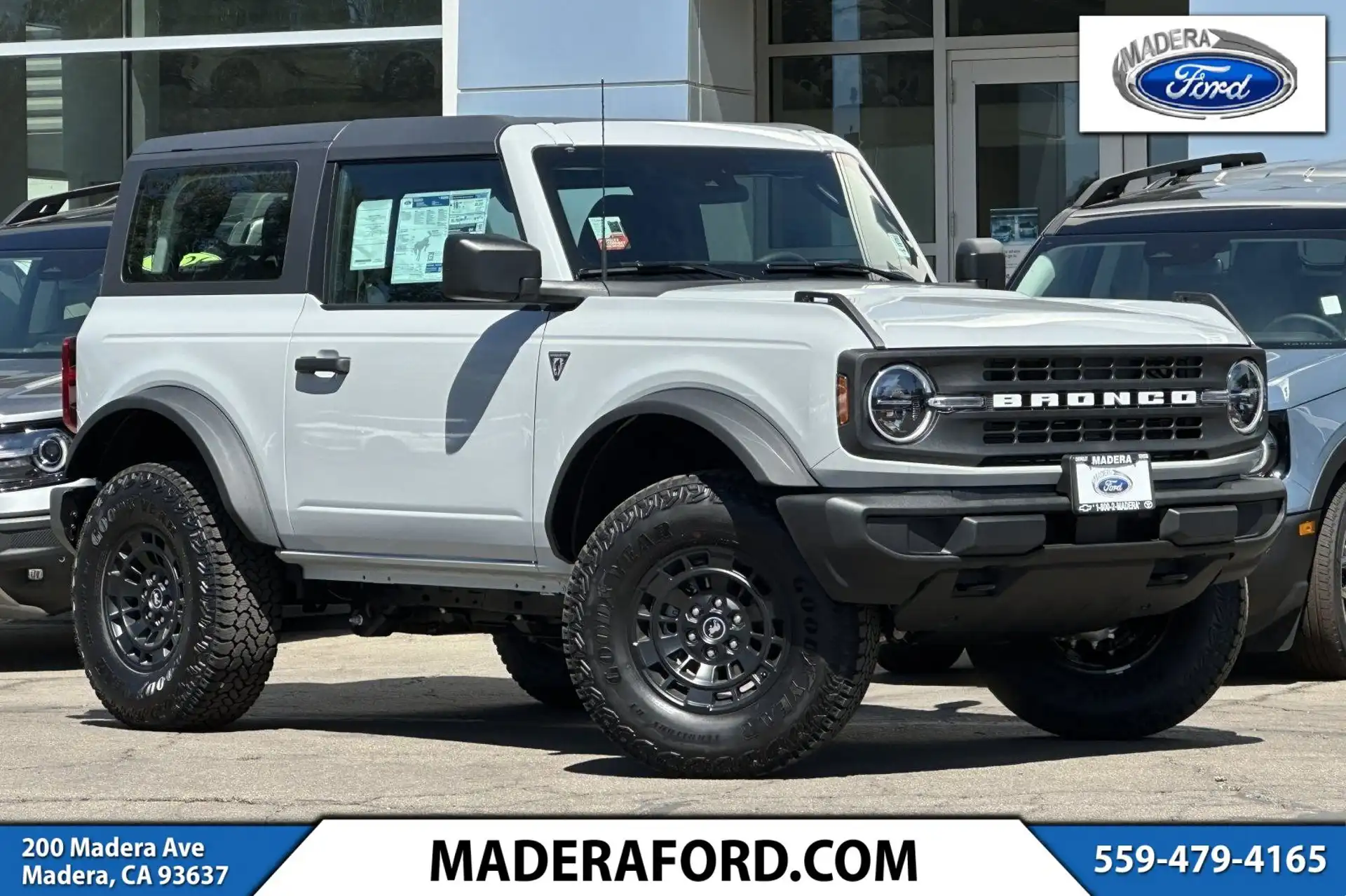 2026 Ford Bronco Base 4x4's photo