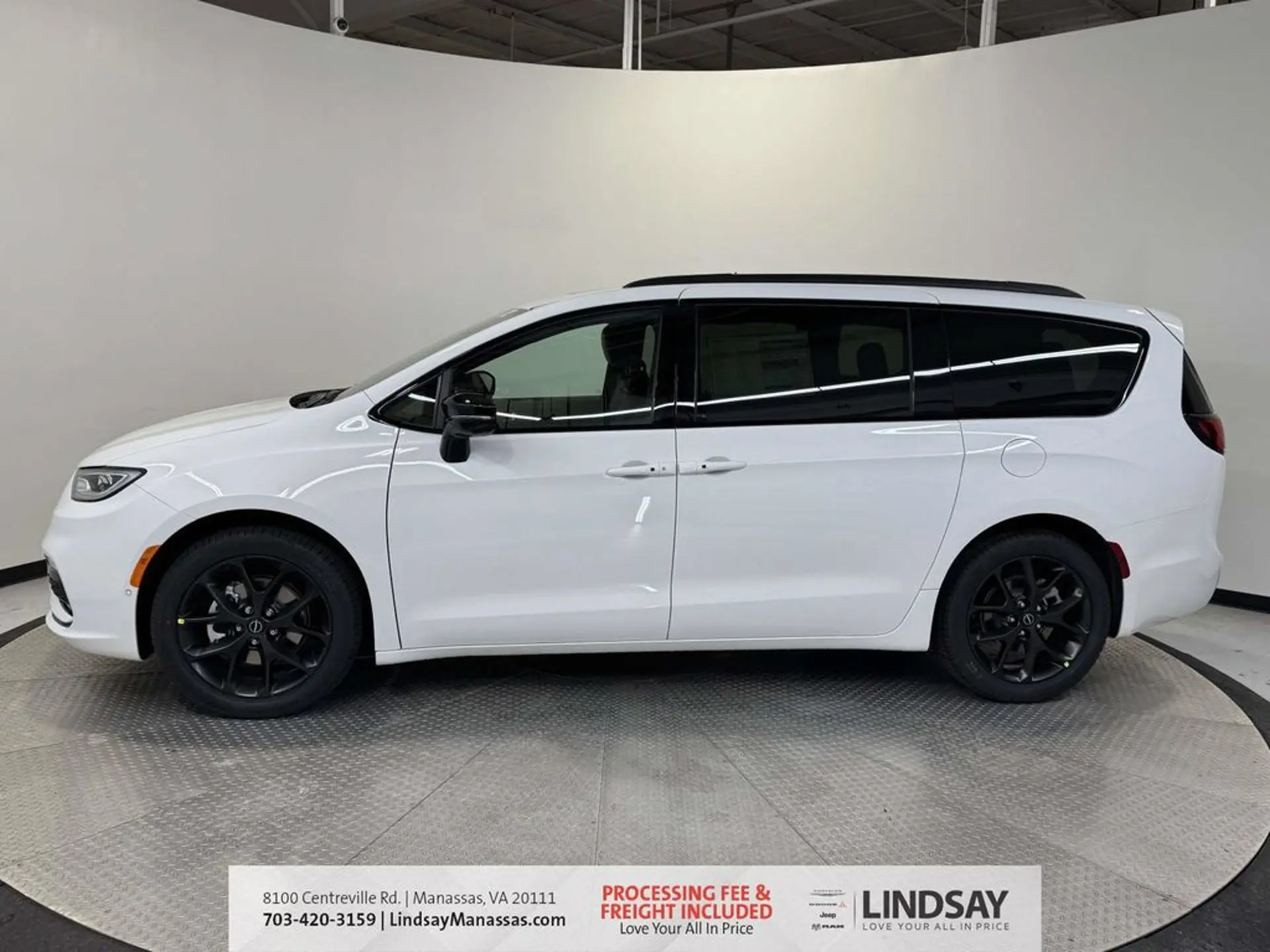 2026 Chrysler Pacifica Select photo 5