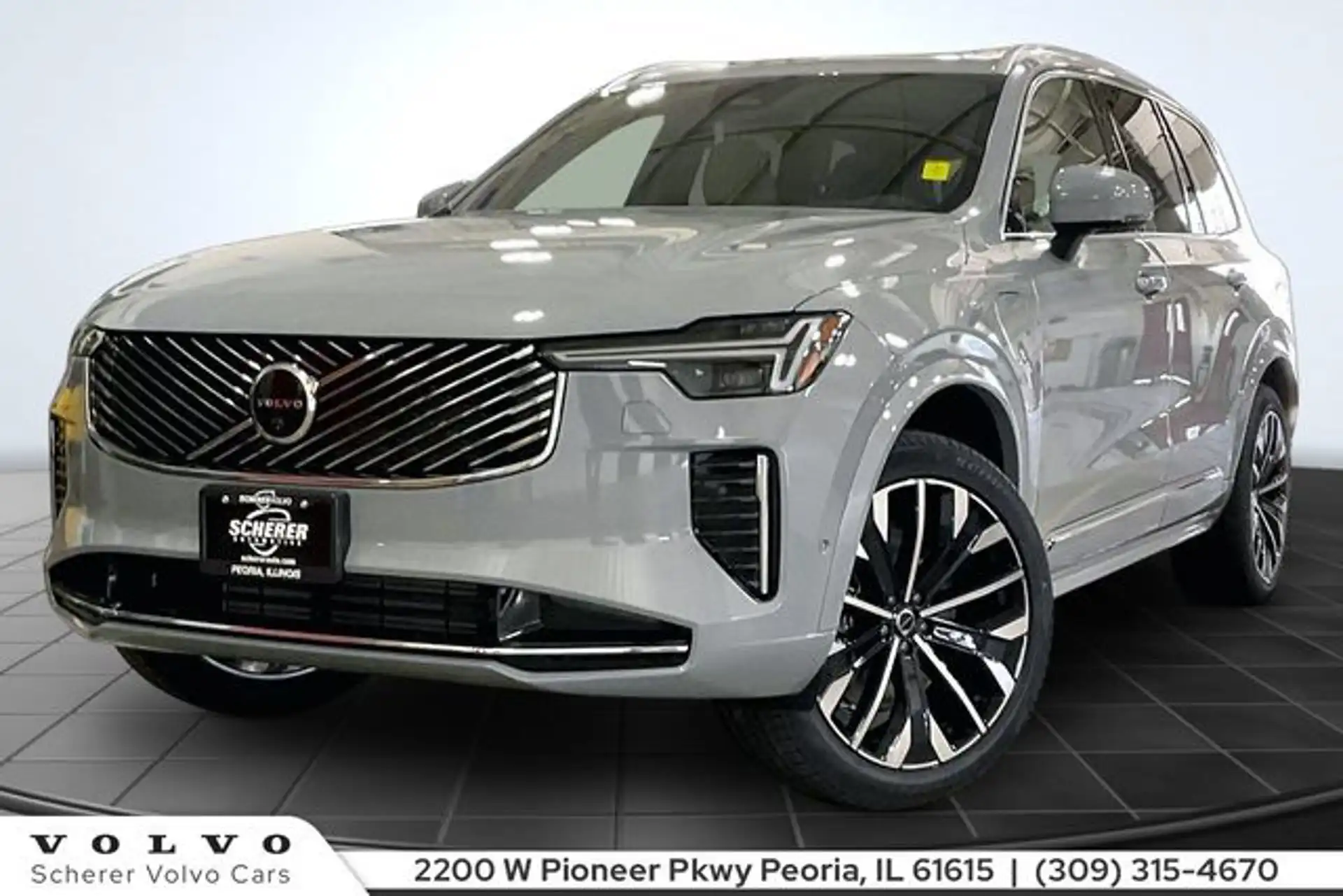 2026 Volvo XC90 T8 Recharge Plus Bright 7-Seat 4WD's photo