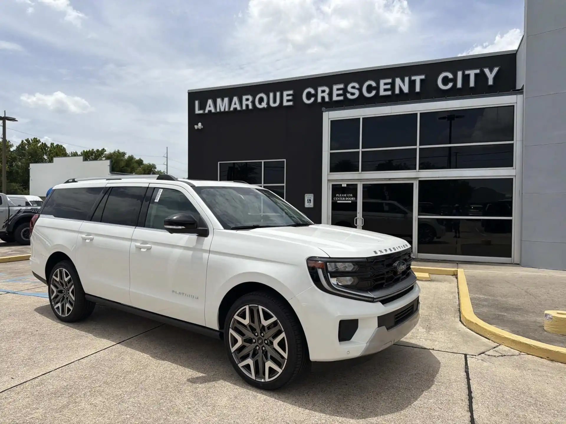 2026 Ford Expedition Platinum MAX 4x4's photo