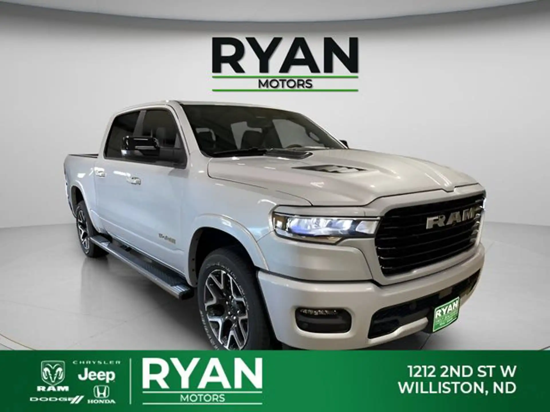 2026 RAM 1500 Laramie 4x4 Crew Cab 5'7's photo