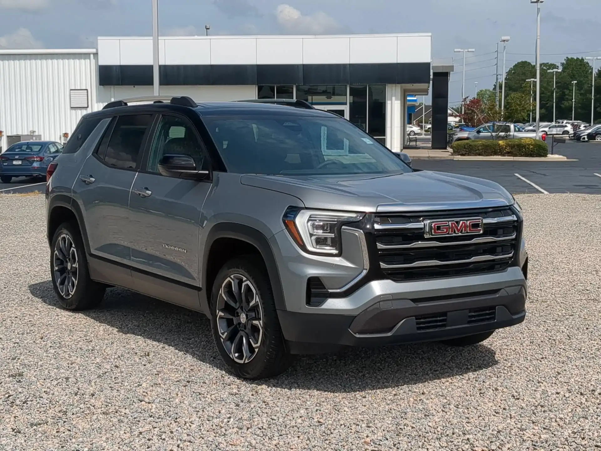2027 GMC Terrain Elevation FWD's photo