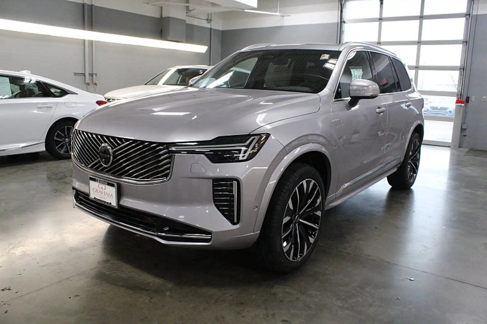 2026 Volvo XC90 B6 Plus Bright 7-Seater 4WD's photo
