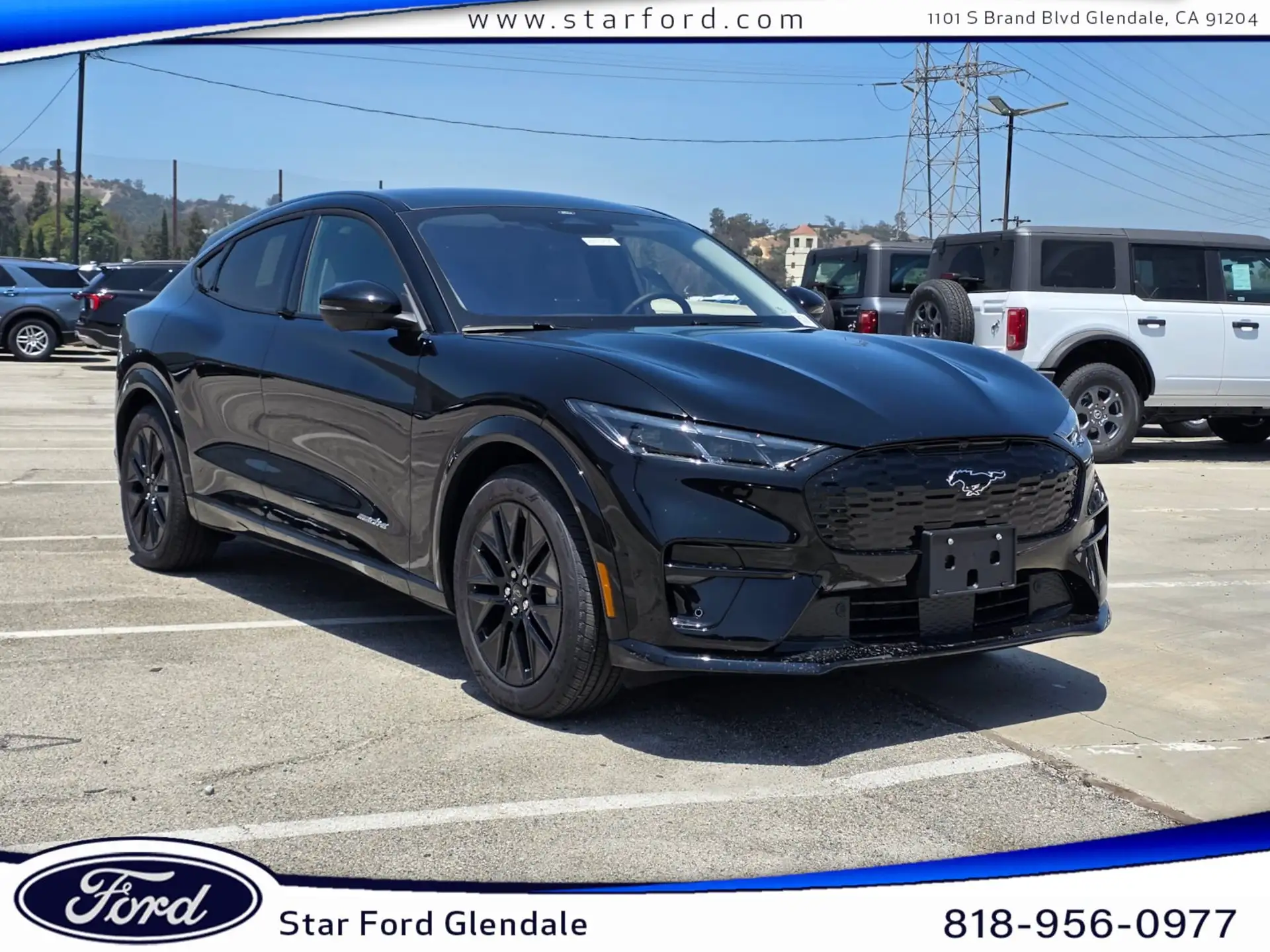 2026 Ford Mustang-Mach-e Premium's photo