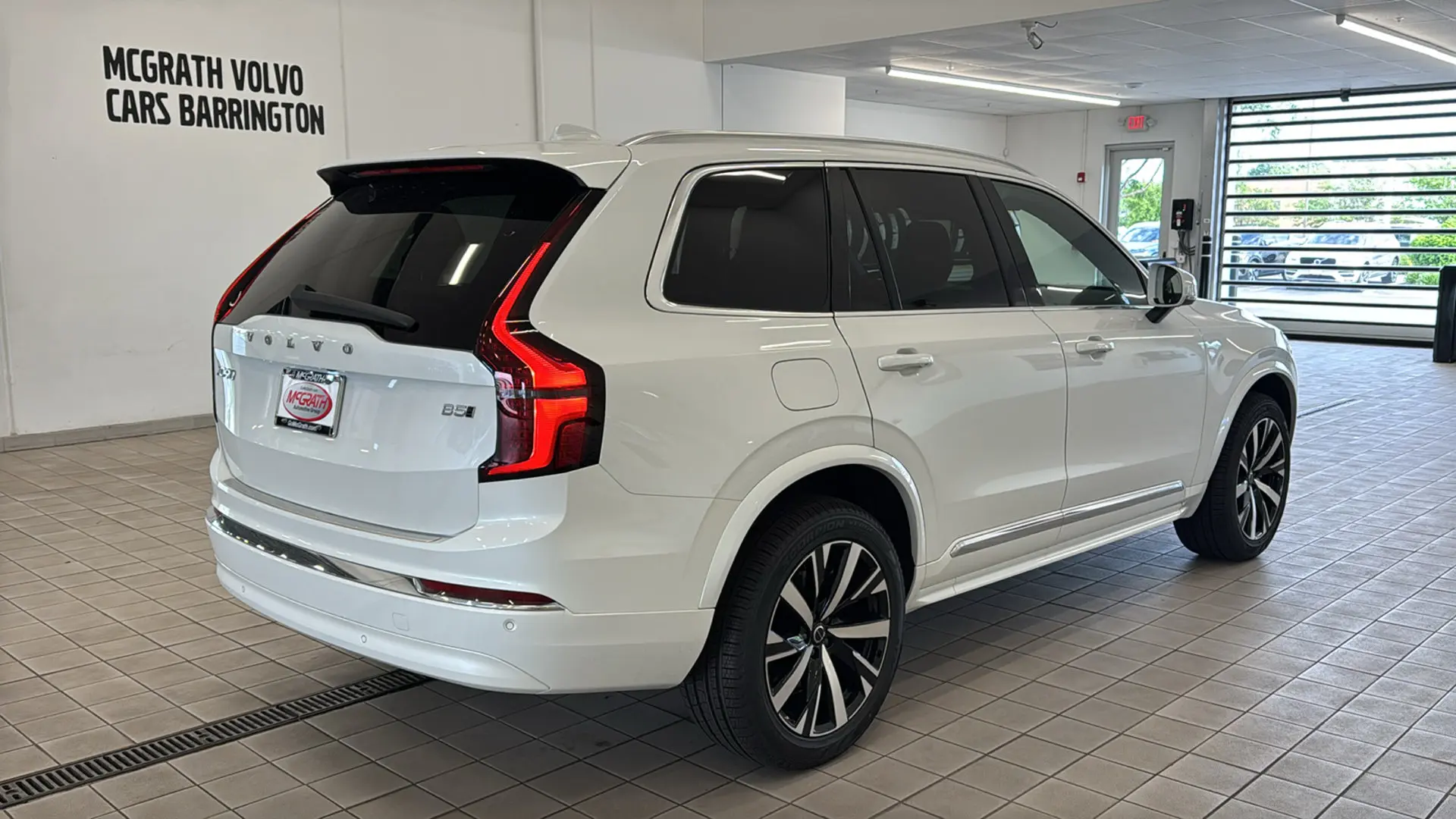 2026 Volvo XC90 B5 Core Bright 4WD photo 4