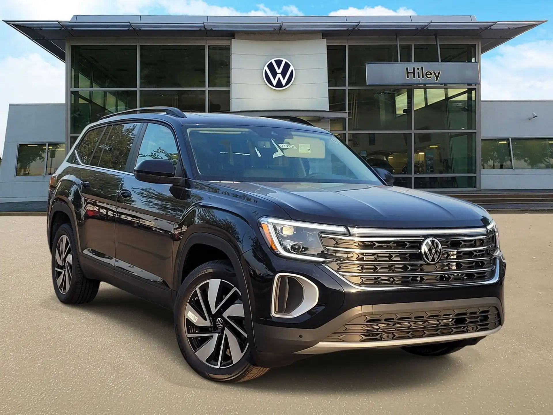 2026 Volkswagen Atlas 2.0T SE w/Tech's photo
