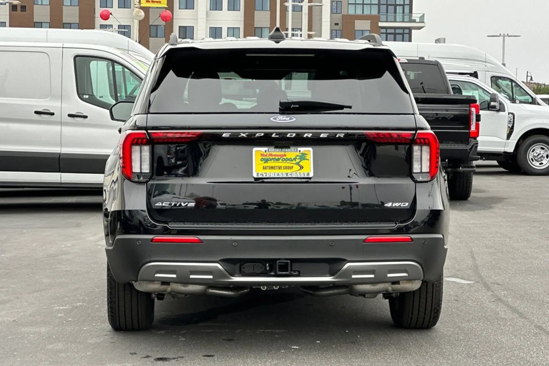 2026 Ford Explorer Active 4WD photo 4