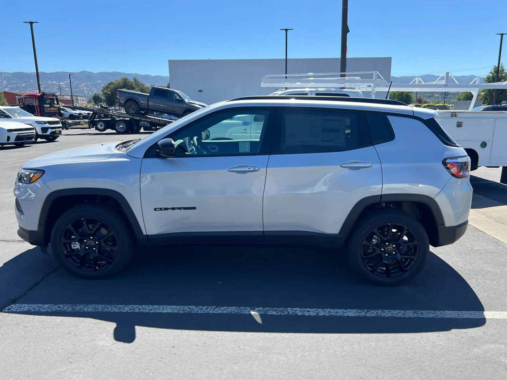 2026 Jeep Compass Altitude 4X4 photo 5