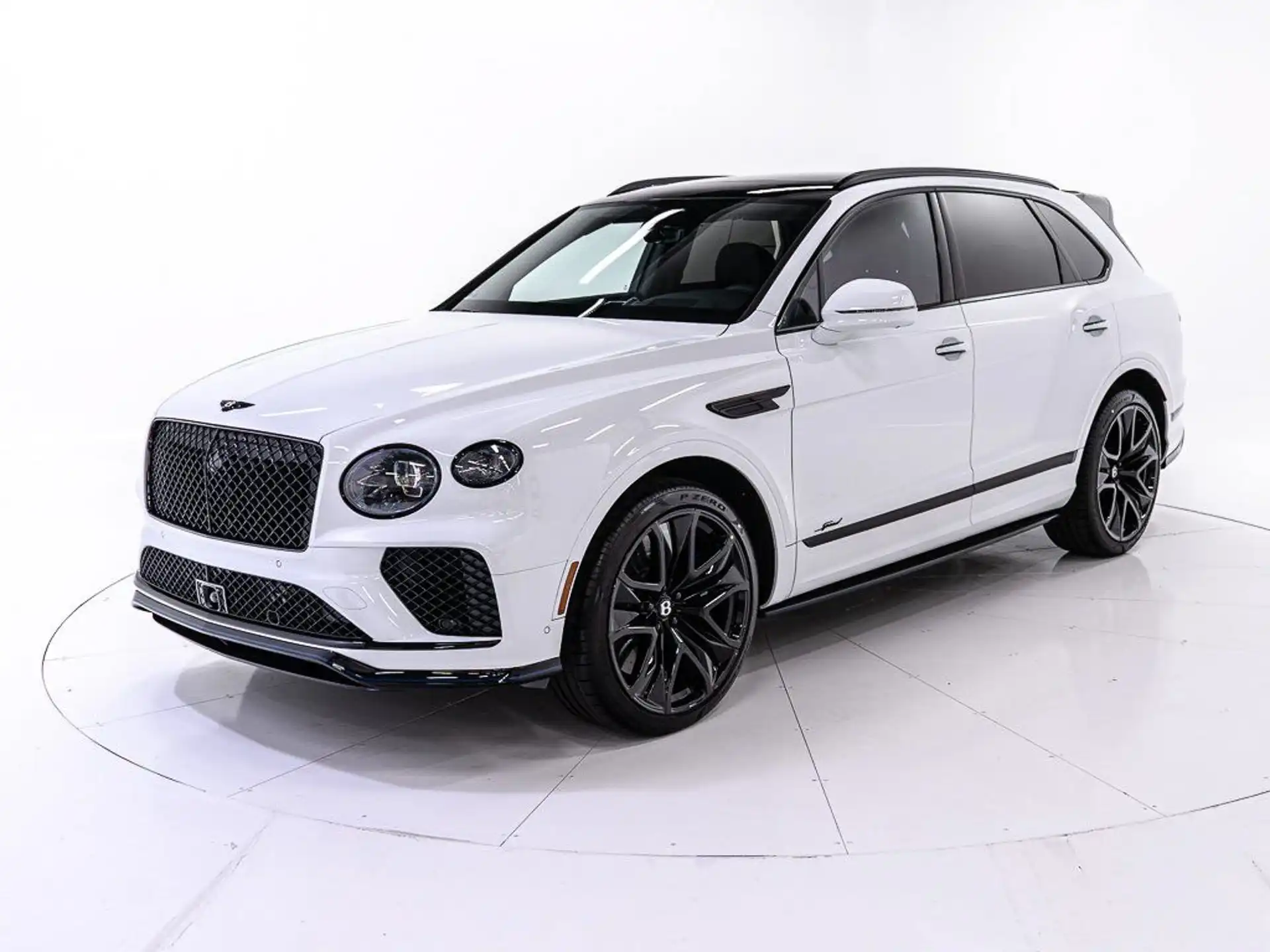 2026 Bentley Bentayga Speed's photo