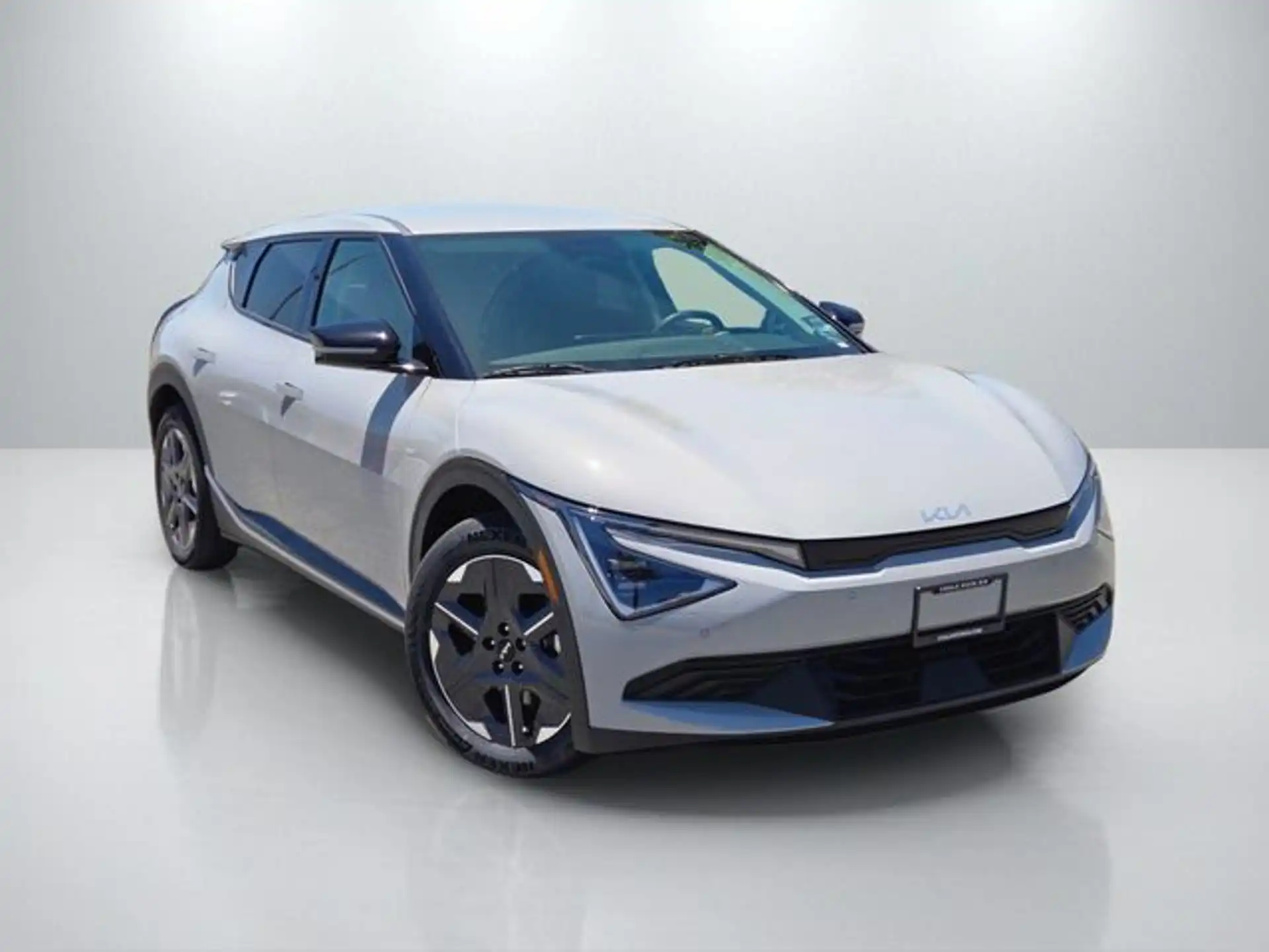 2026 Kia EV6 Light L/R's photo