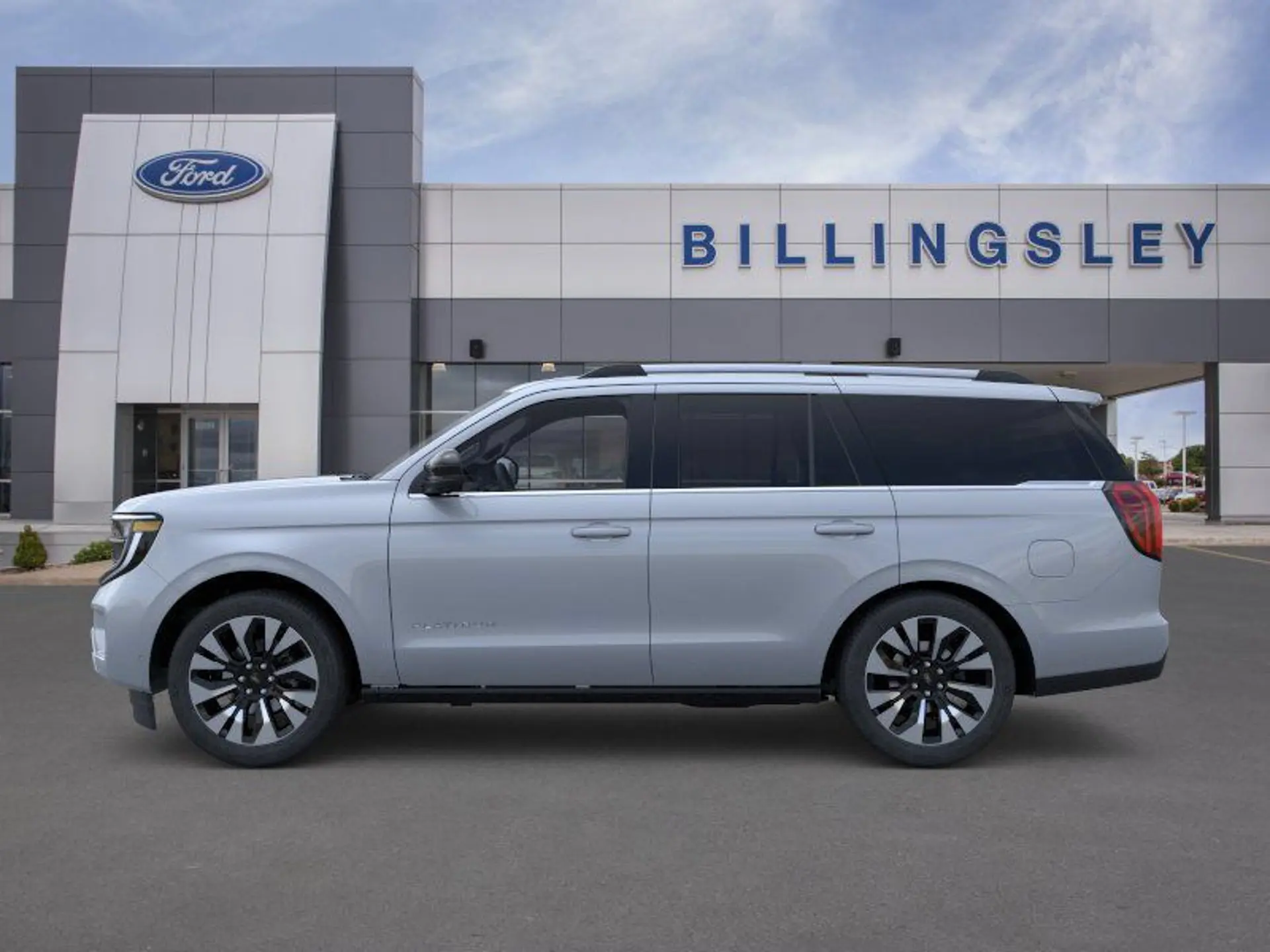 2026 Ford Expedition Platinum 4x4 photo 3