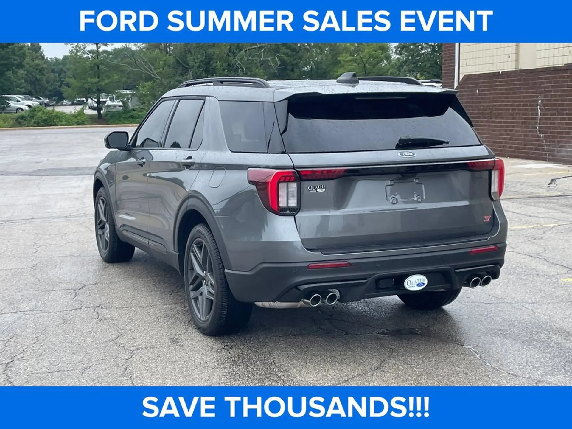2026 Ford Explorer ST 4WD photo 3