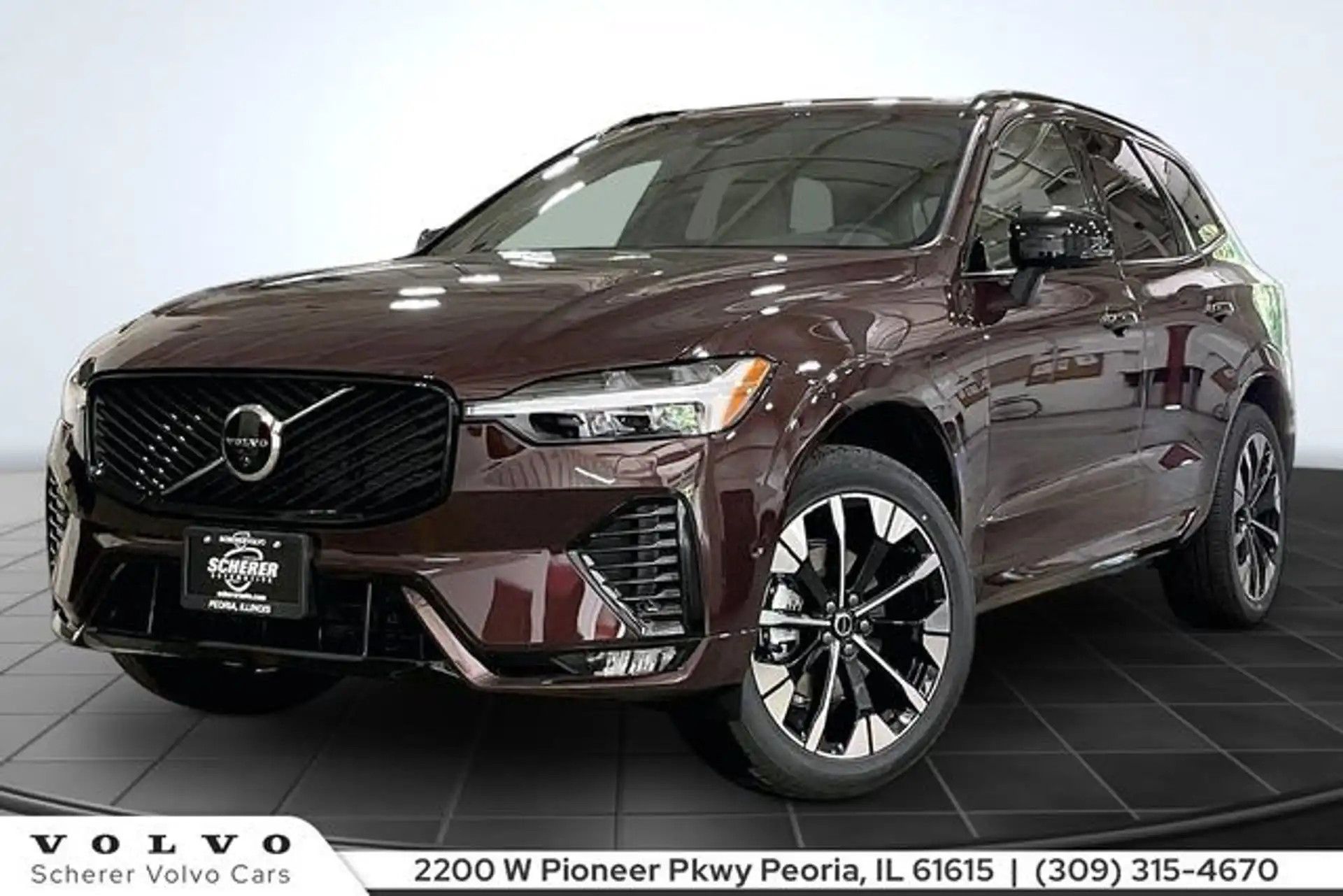 2026 Volvo XC60 B5 Plus Dark AWD's photo