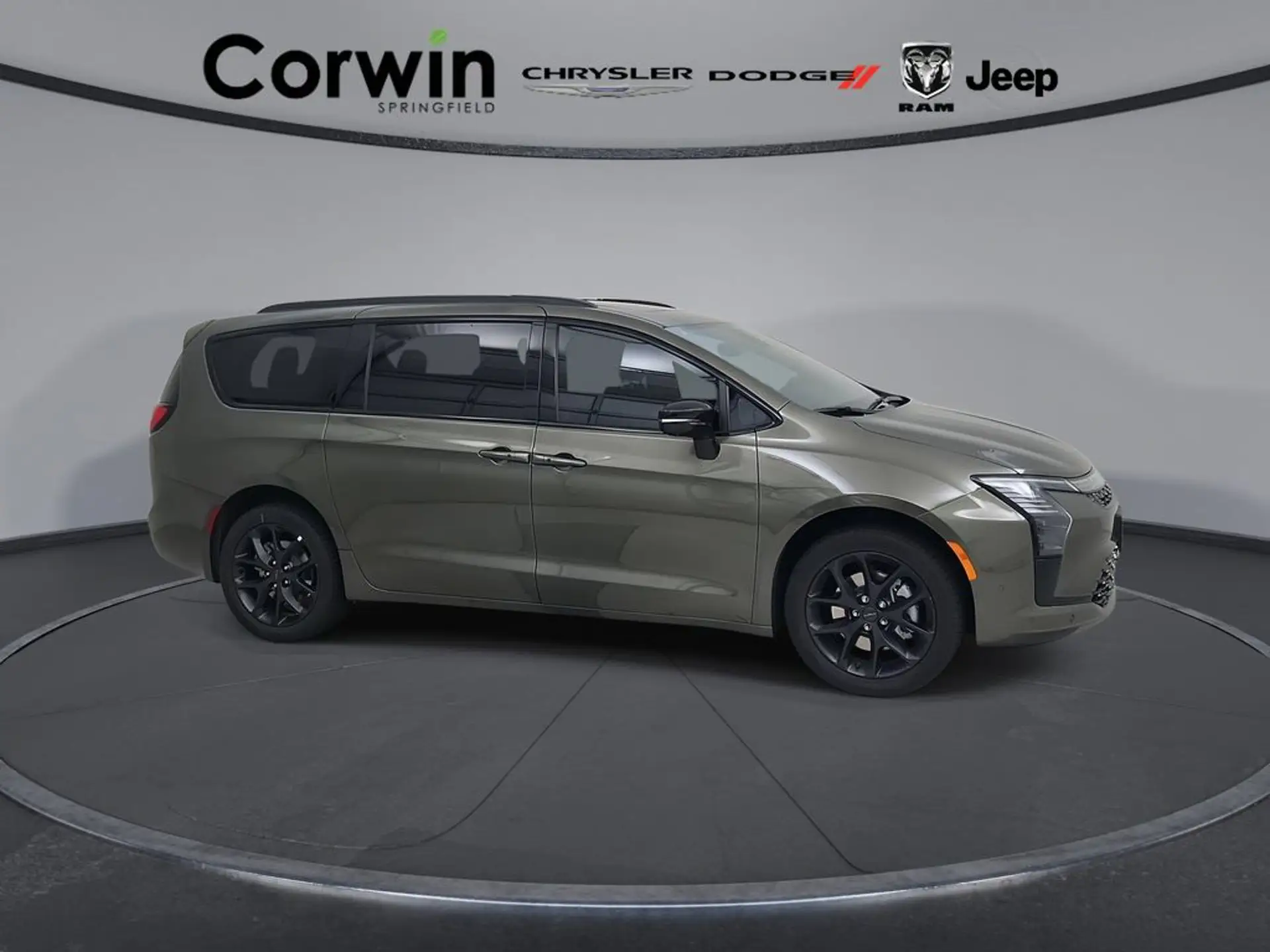 2027 Chrysler Pacifica Limited AWD photo 1