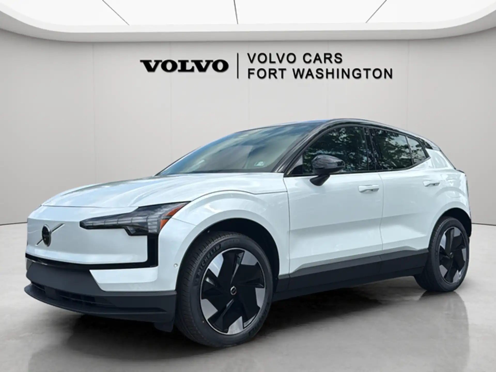 2026 Volvo EX30 Twin Motor Performance Ultra's photo