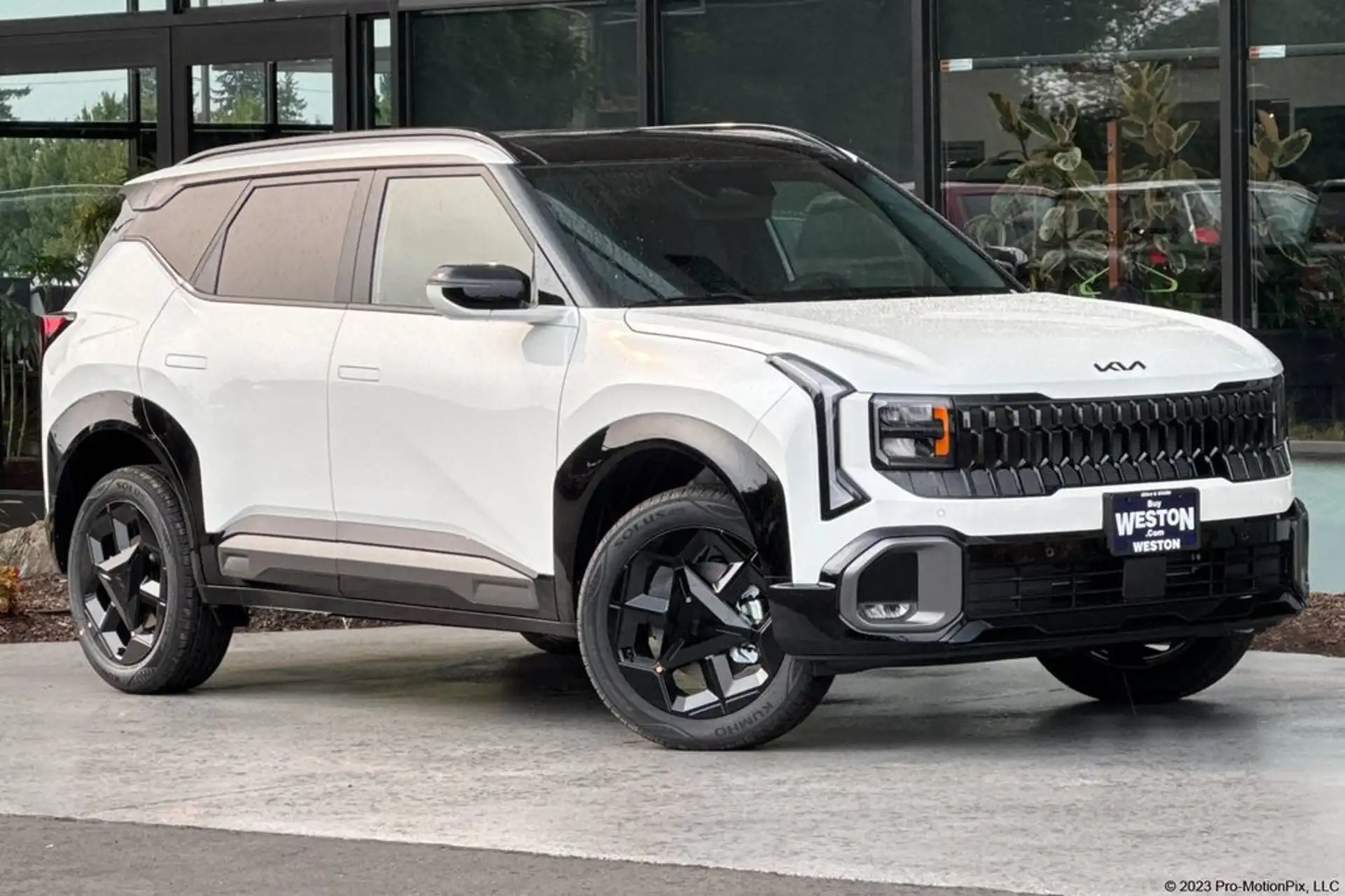 2027 Kia Seltos X-Line S AWD's photo