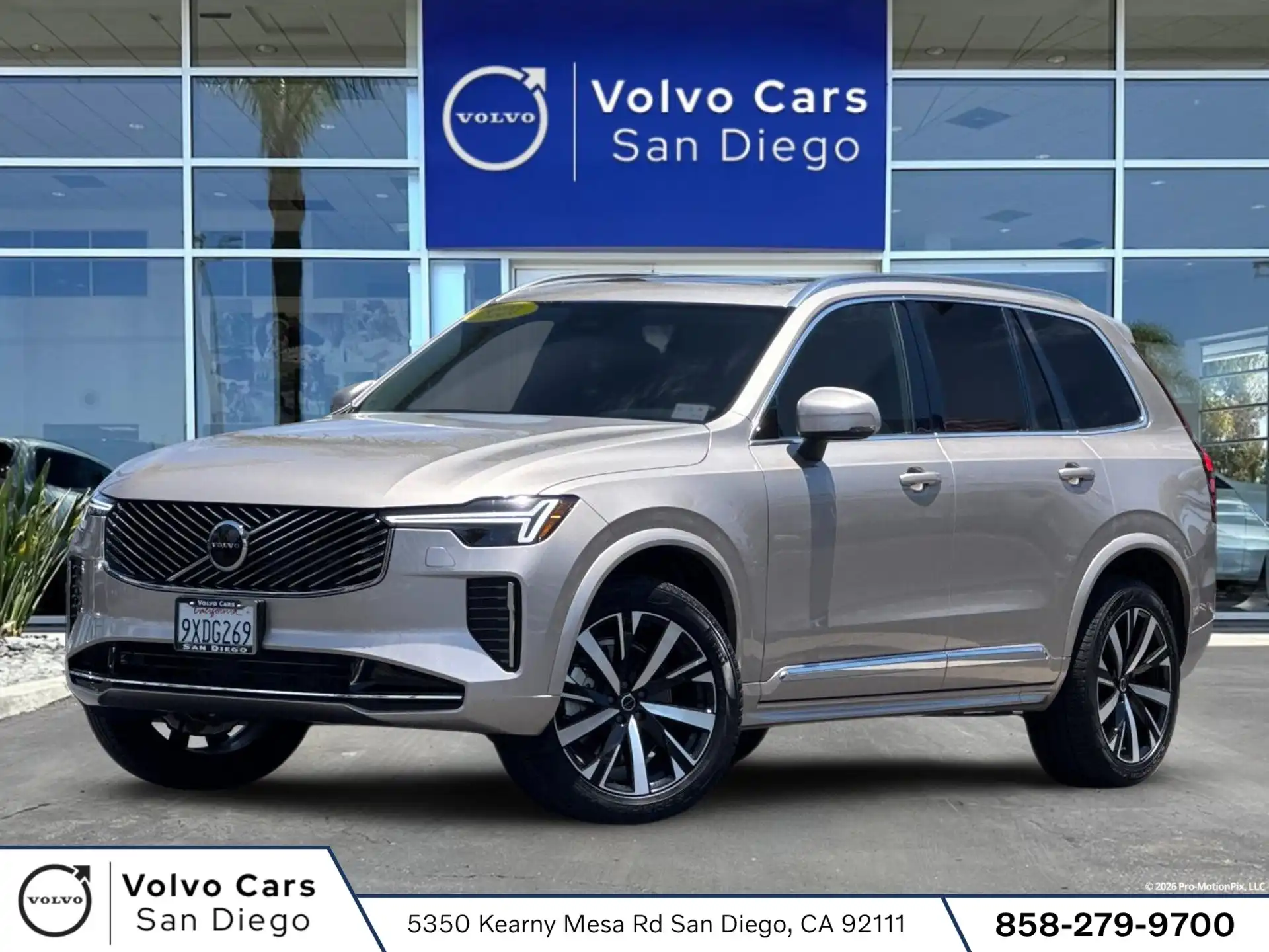 2026 Volvo XC90 B5 Core Bright 4WD's photo