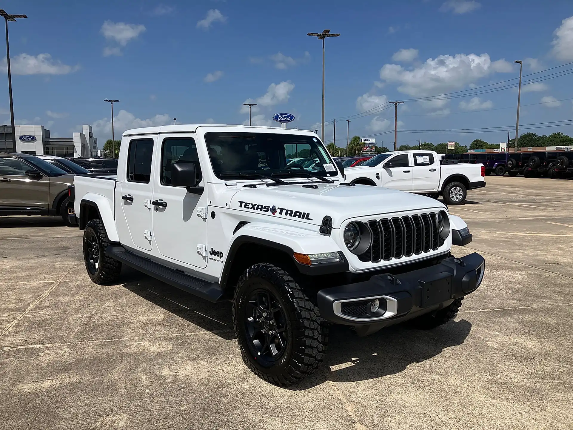 2026 Jeep Gladiator Texas Trail Auto's photo