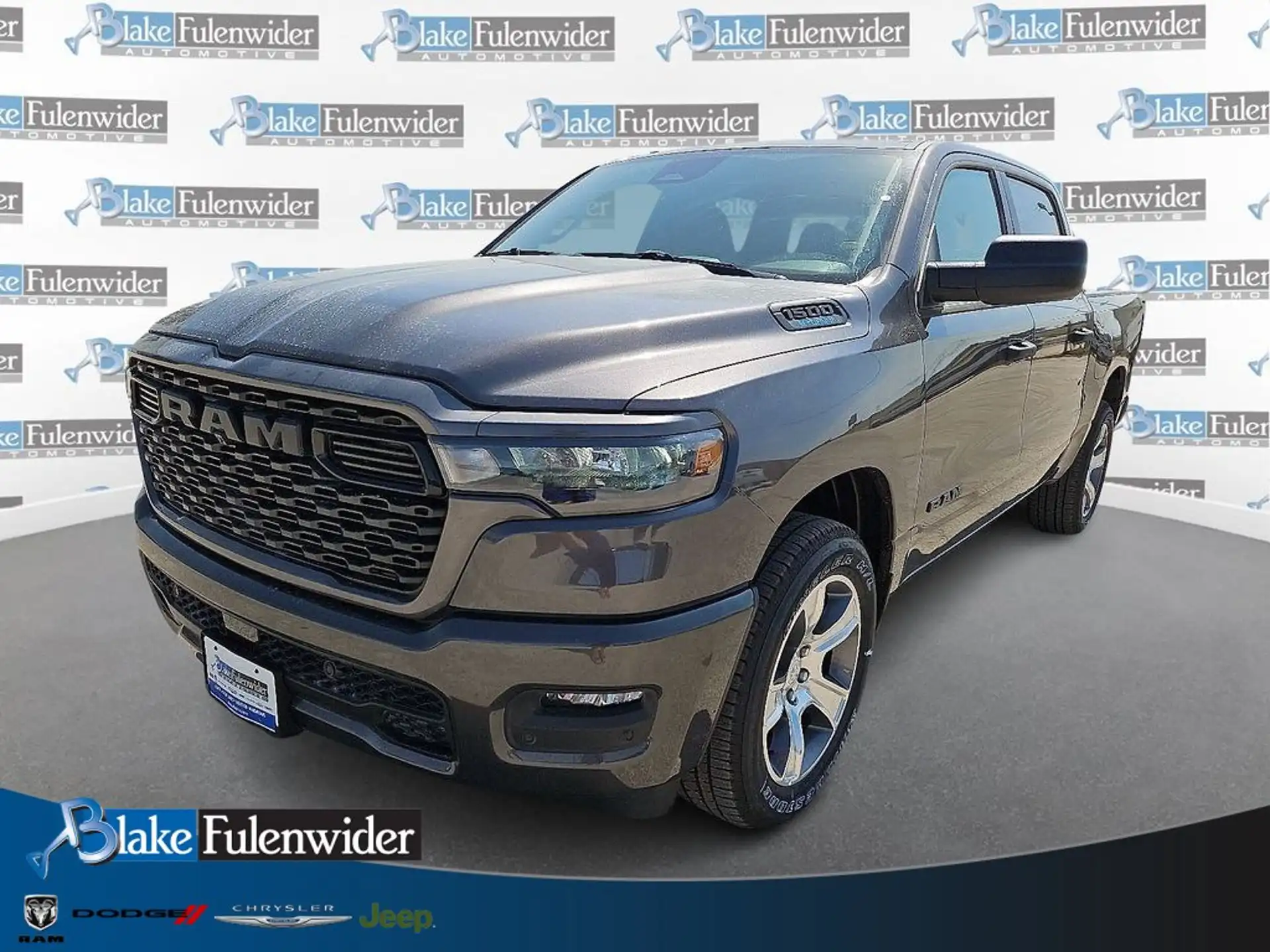 2026 RAM 1500 Express Crew Cab 5'7's photo