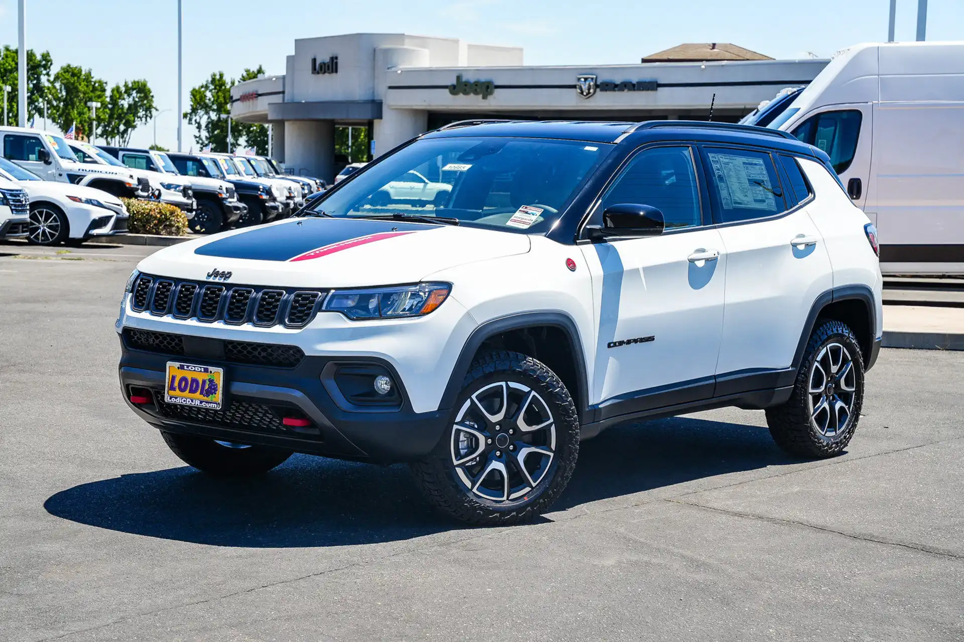 2026 Jeep Compass Trailhawk 4X4's photo
