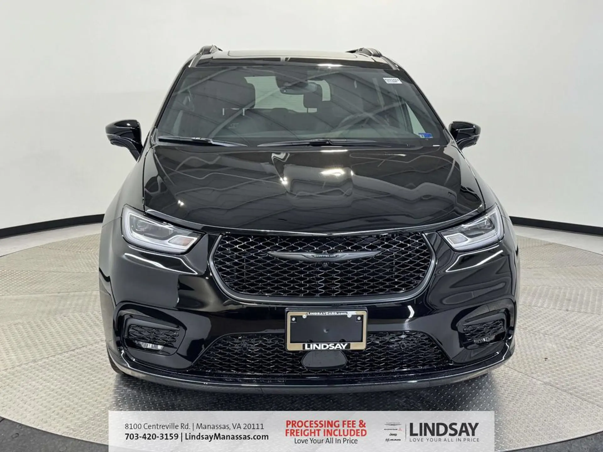 2026 Chrysler Pacifica Select photo 3