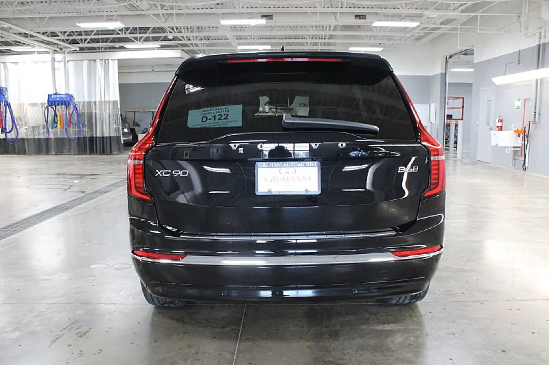 2026 Volvo XC90 B6 Plus Bright 7-Seater 4WD photo 4