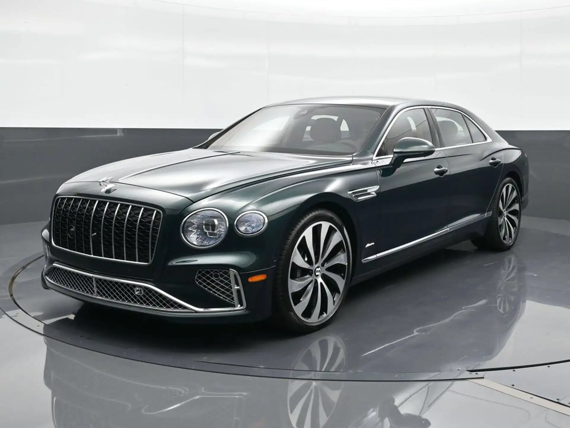 2026 Bentley Flying Spur Azure's photo