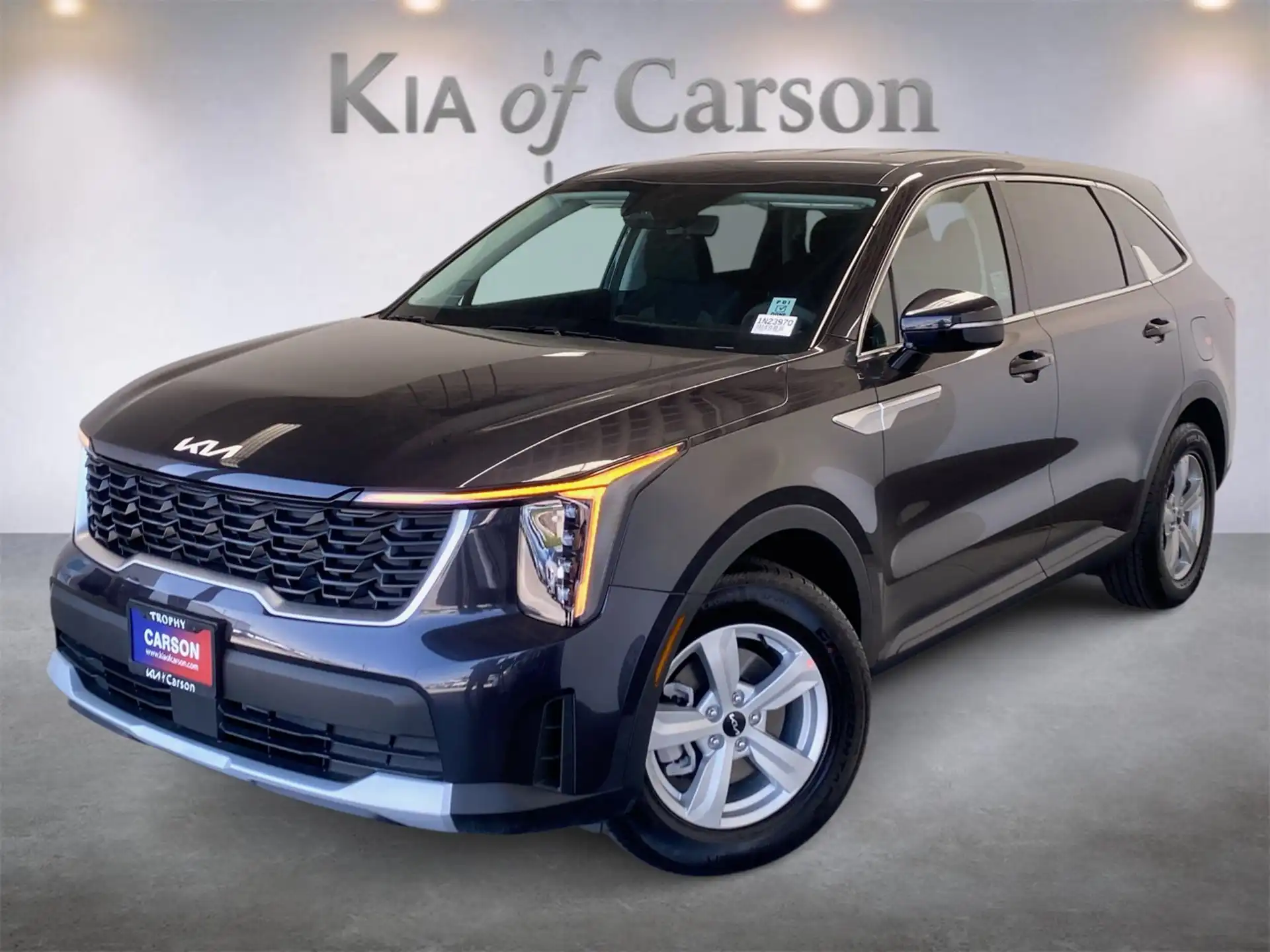 2026 Kia Sorento LX AT's photo