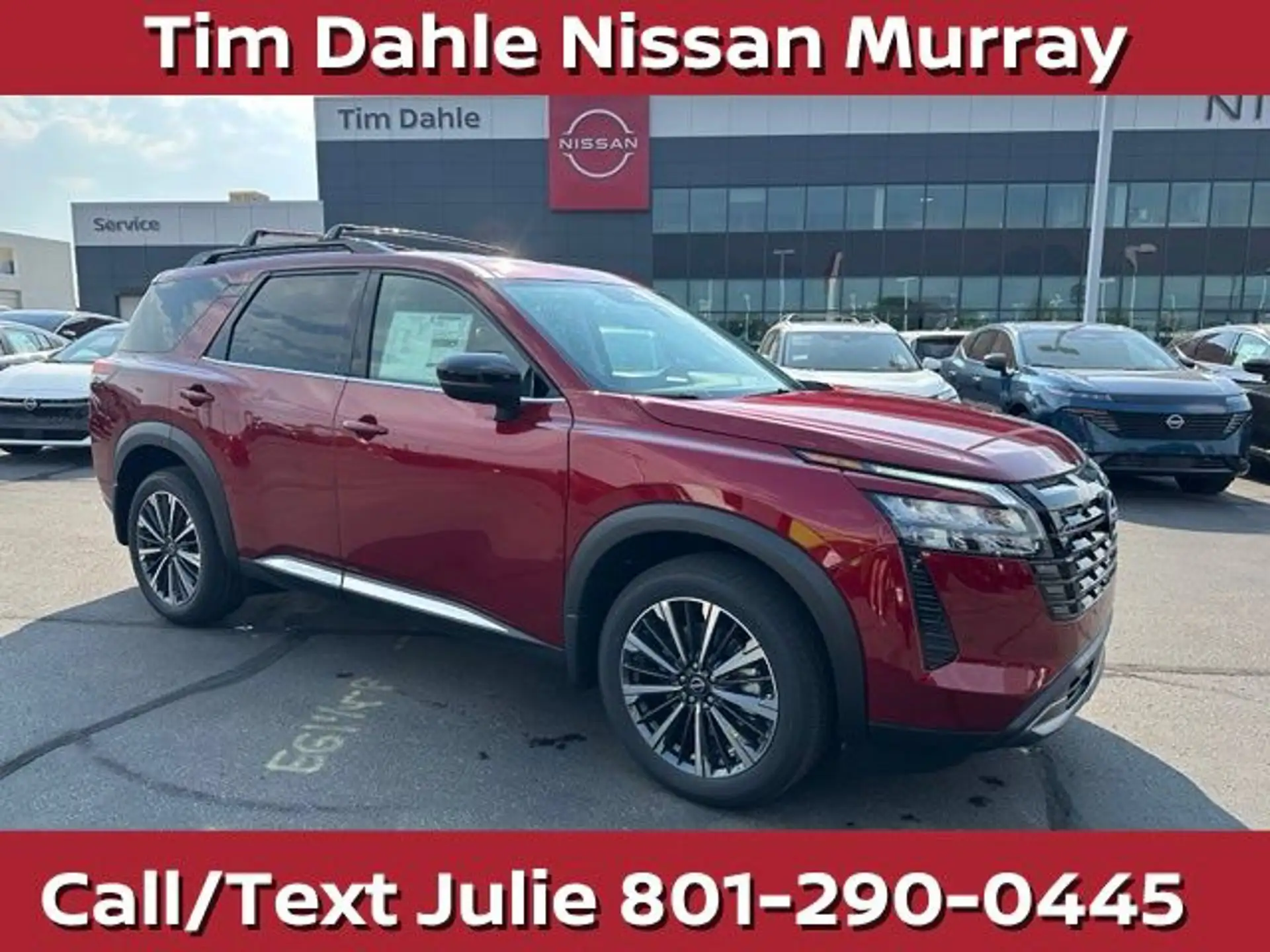 2026 Nissan Pathfinder Platinum 4WD's photo