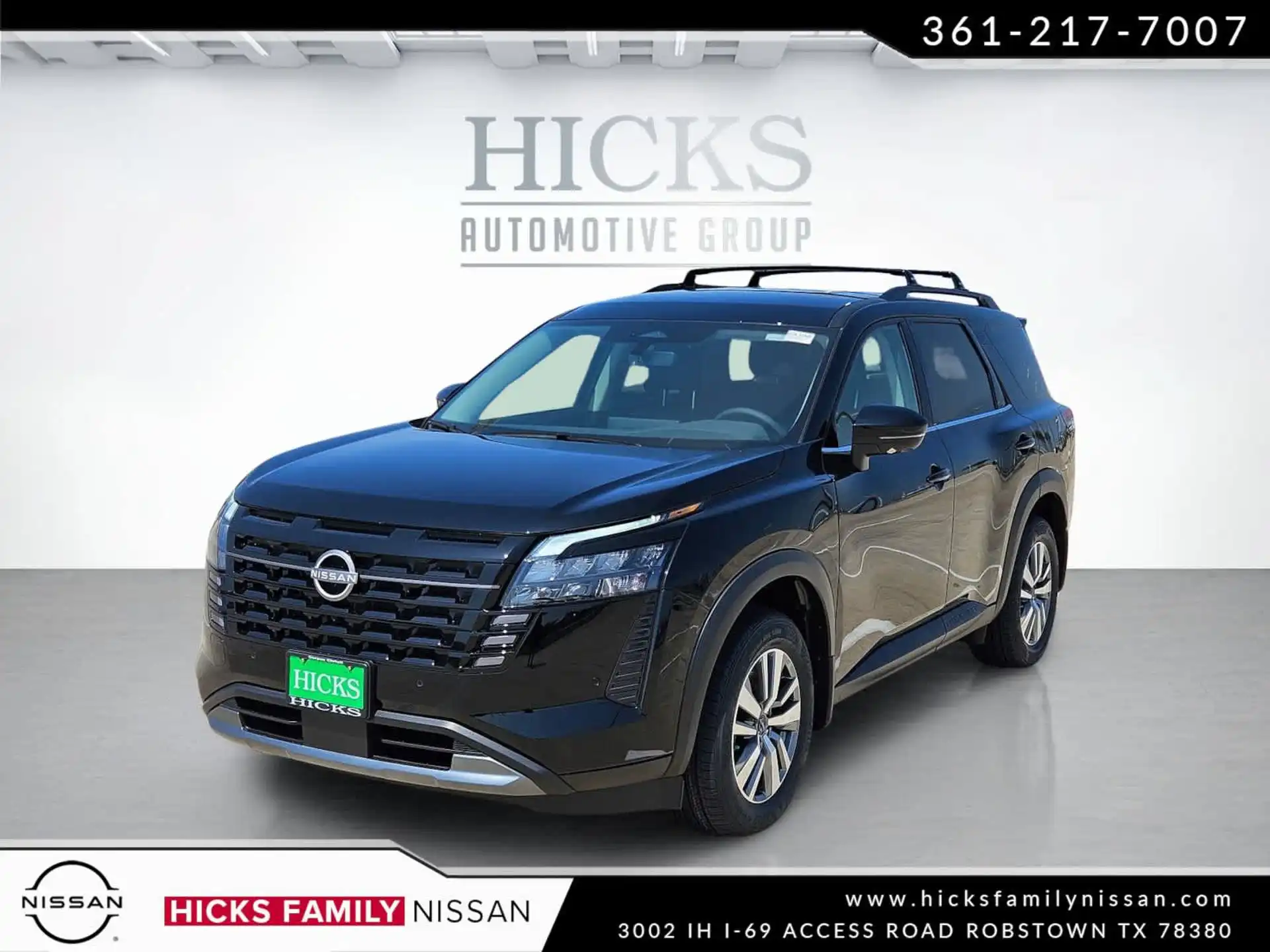 2026 Nissan Pathfinder SL 2WD's photo