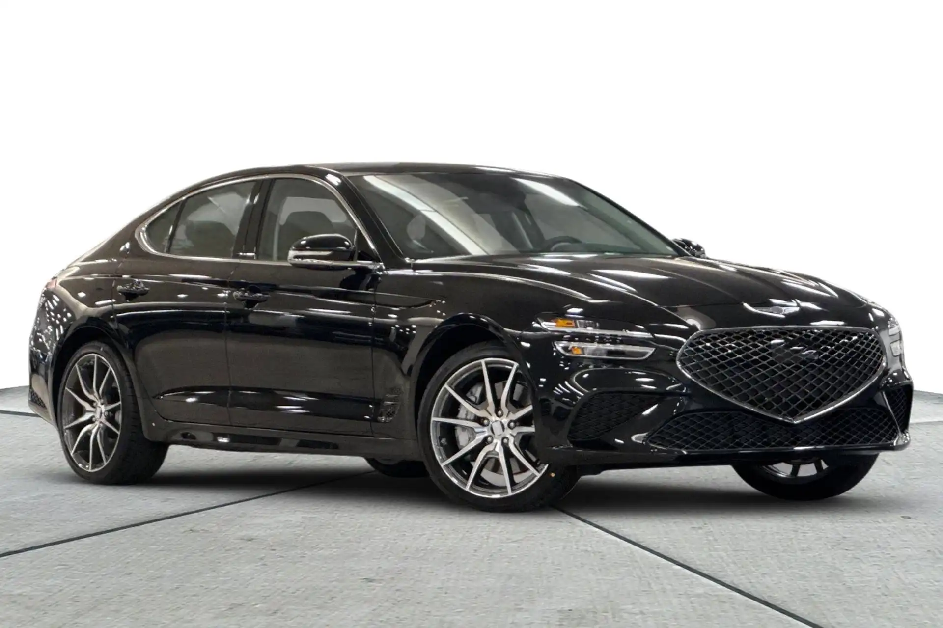 2026 Genesis G70 2.5T Standard's photo